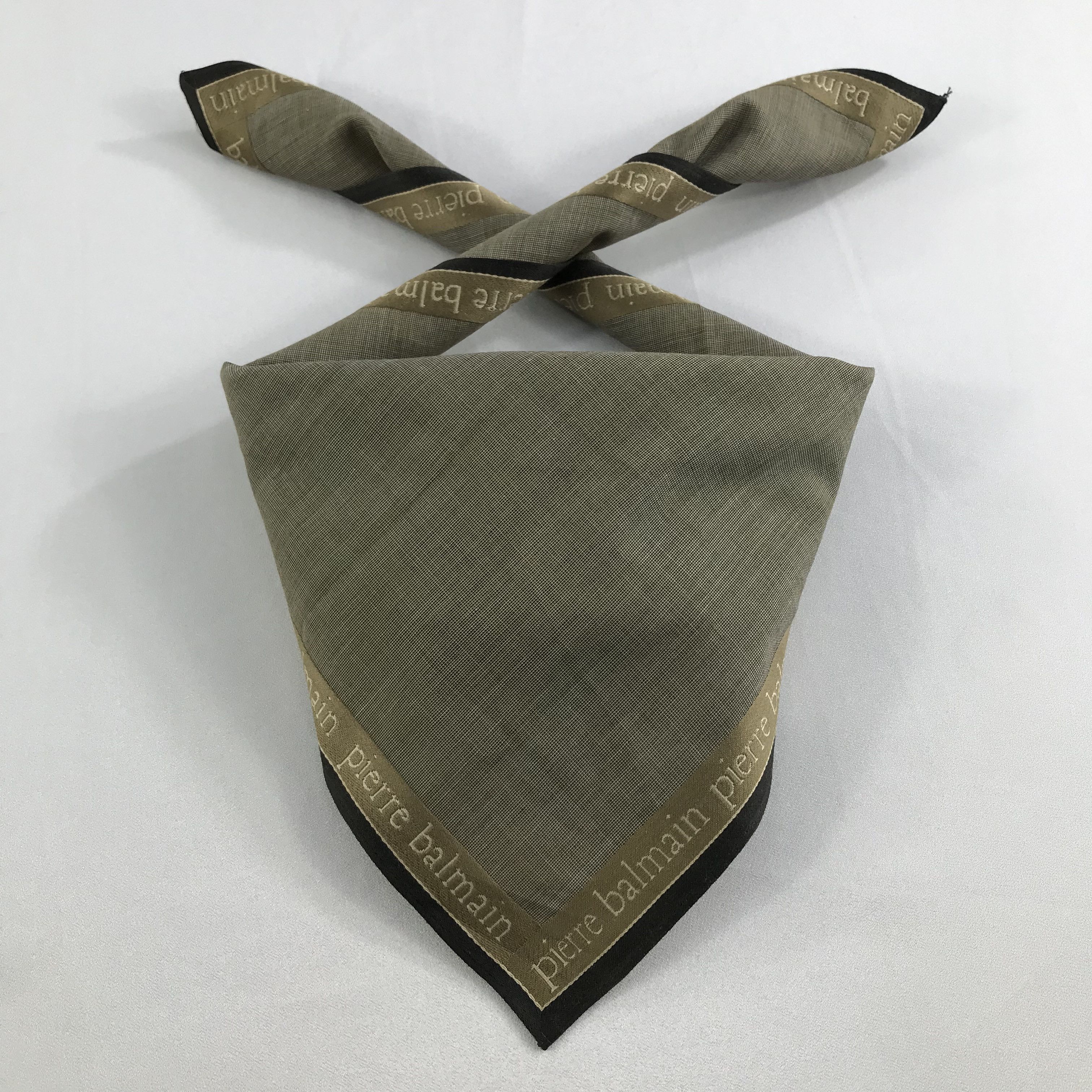 Pierre Balmain × Vintage Pierre Balmain Bandana / Handkerchief / Neckerchief - S2576 Size ONE SIZE - 3 Thumbnail