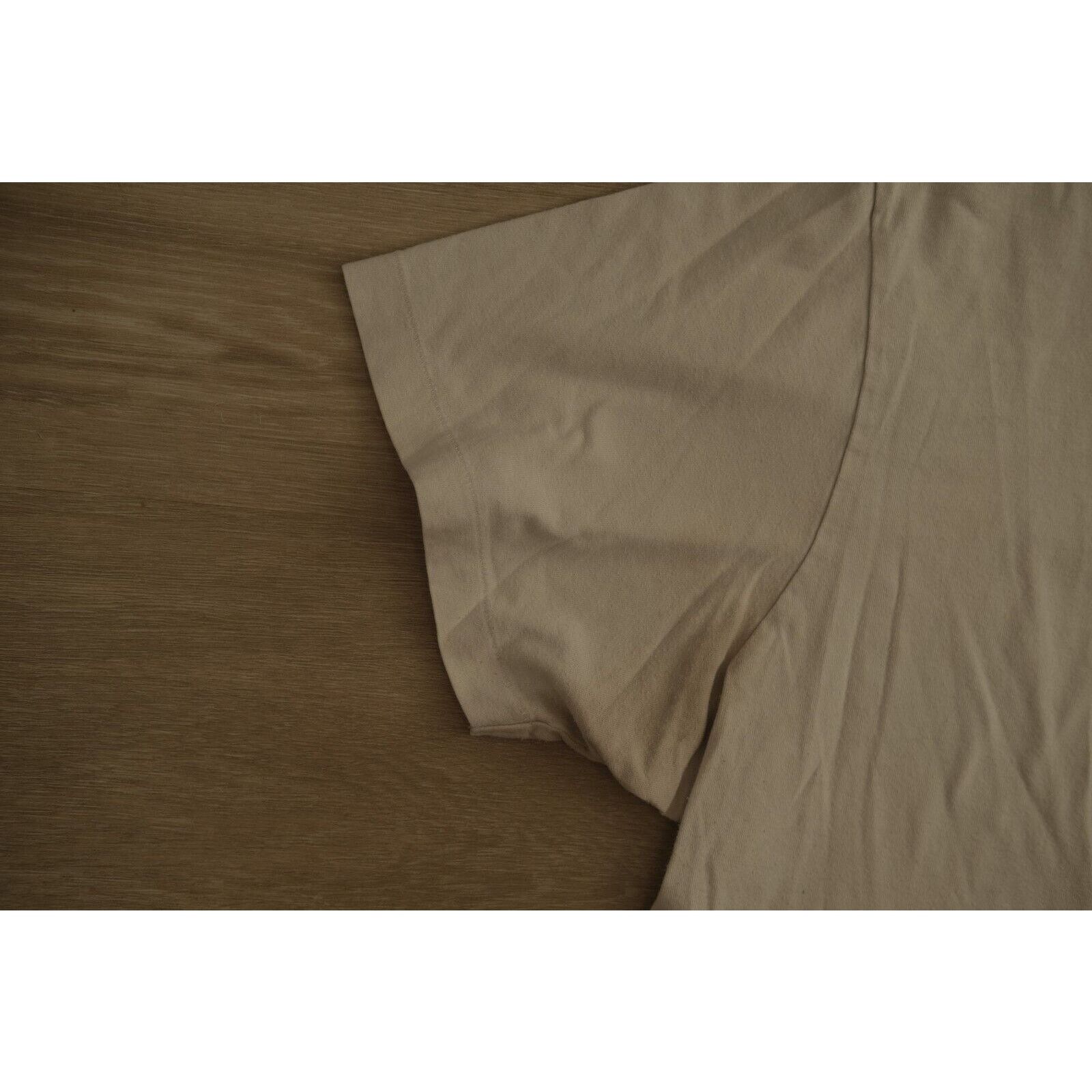 Uniqlo Vintage 2018 Uniqlo Sesame Street KAWS Elmo Tee XXL Size US XXL / EU 58 / 5 - 3 Thumbnail