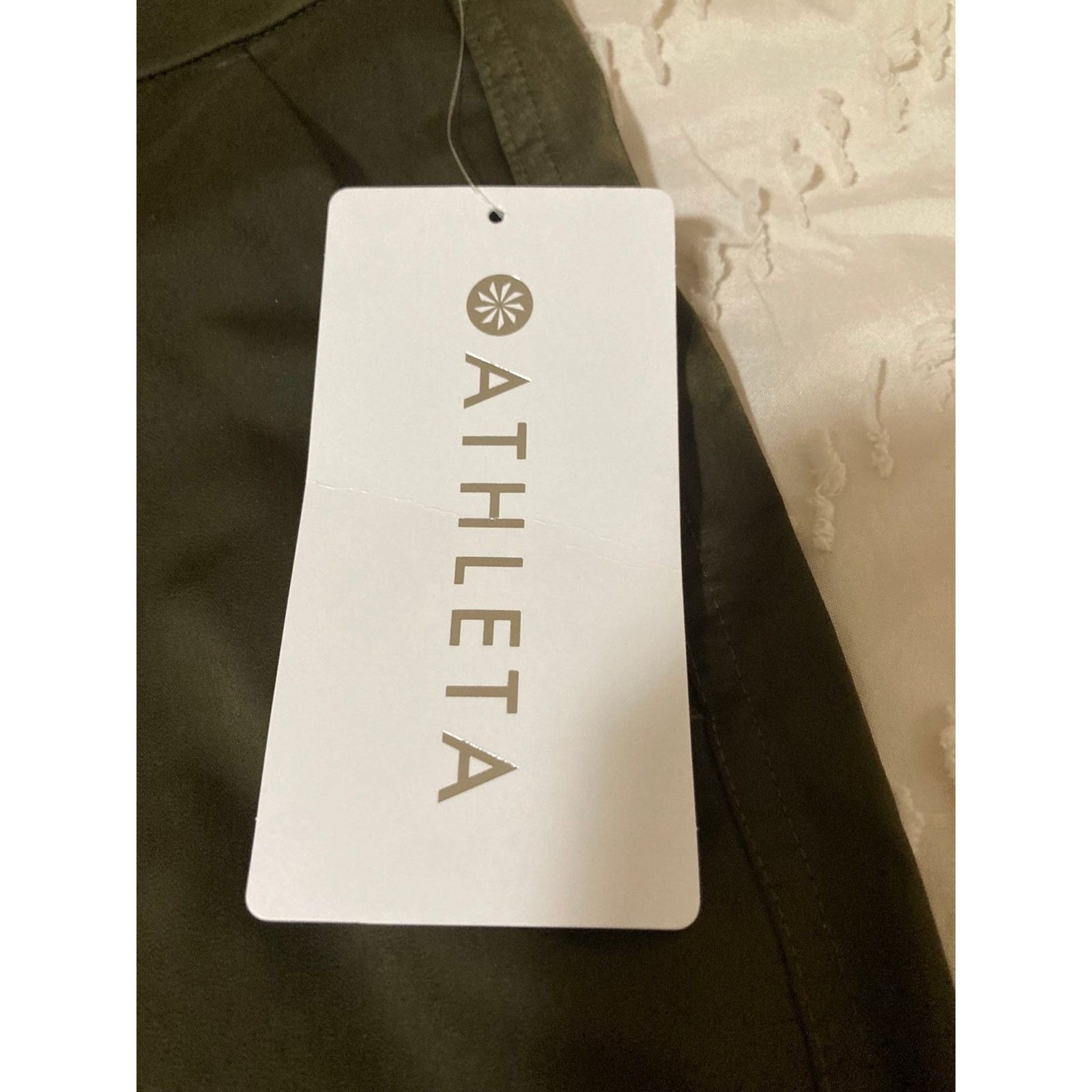Athleta Athleta Radiant Joggers ‘Tortuga Green’ NWT! Size 27" / US 4 / IT 40 - 6 Thumbnail