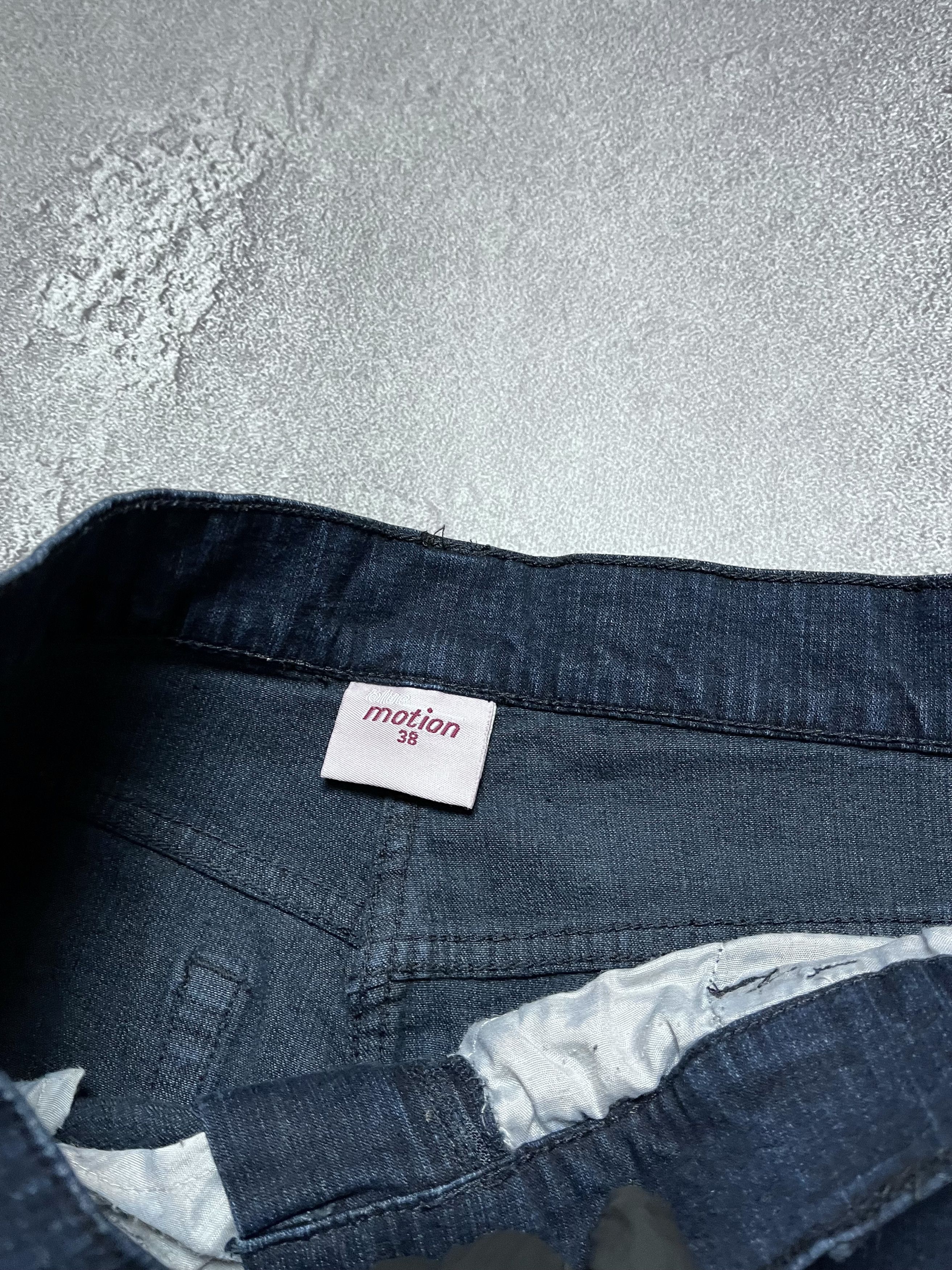 Vintage Vintage Bootcut Flared Jeans Big Logo Womens 38 Size 38" / US 16 / IT 52 - 8 Thumbnail