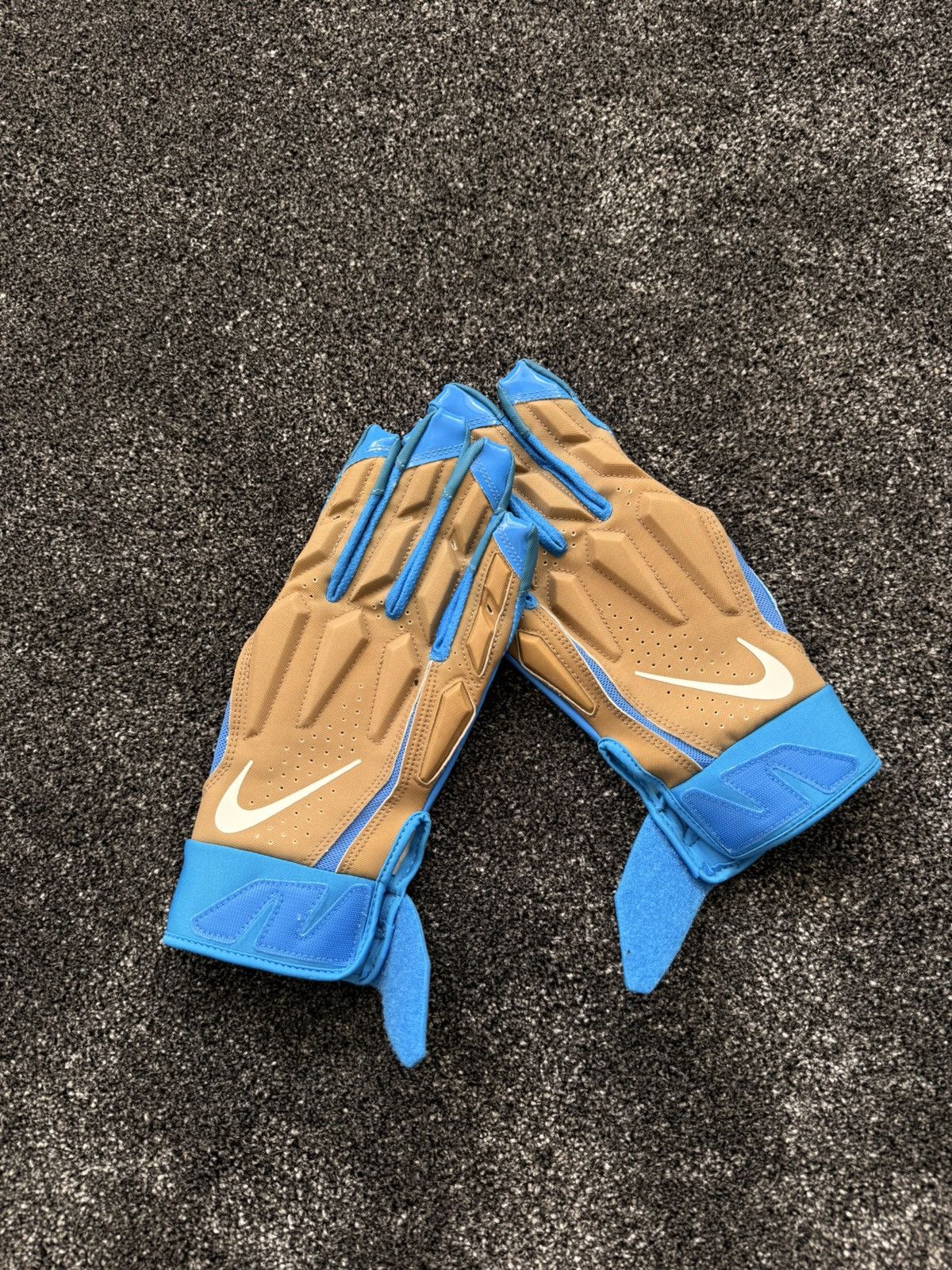 Nike × Off-White Nike x Off-White D-Tack Football Gloves Size ONE SIZE - 3 Thumbnail