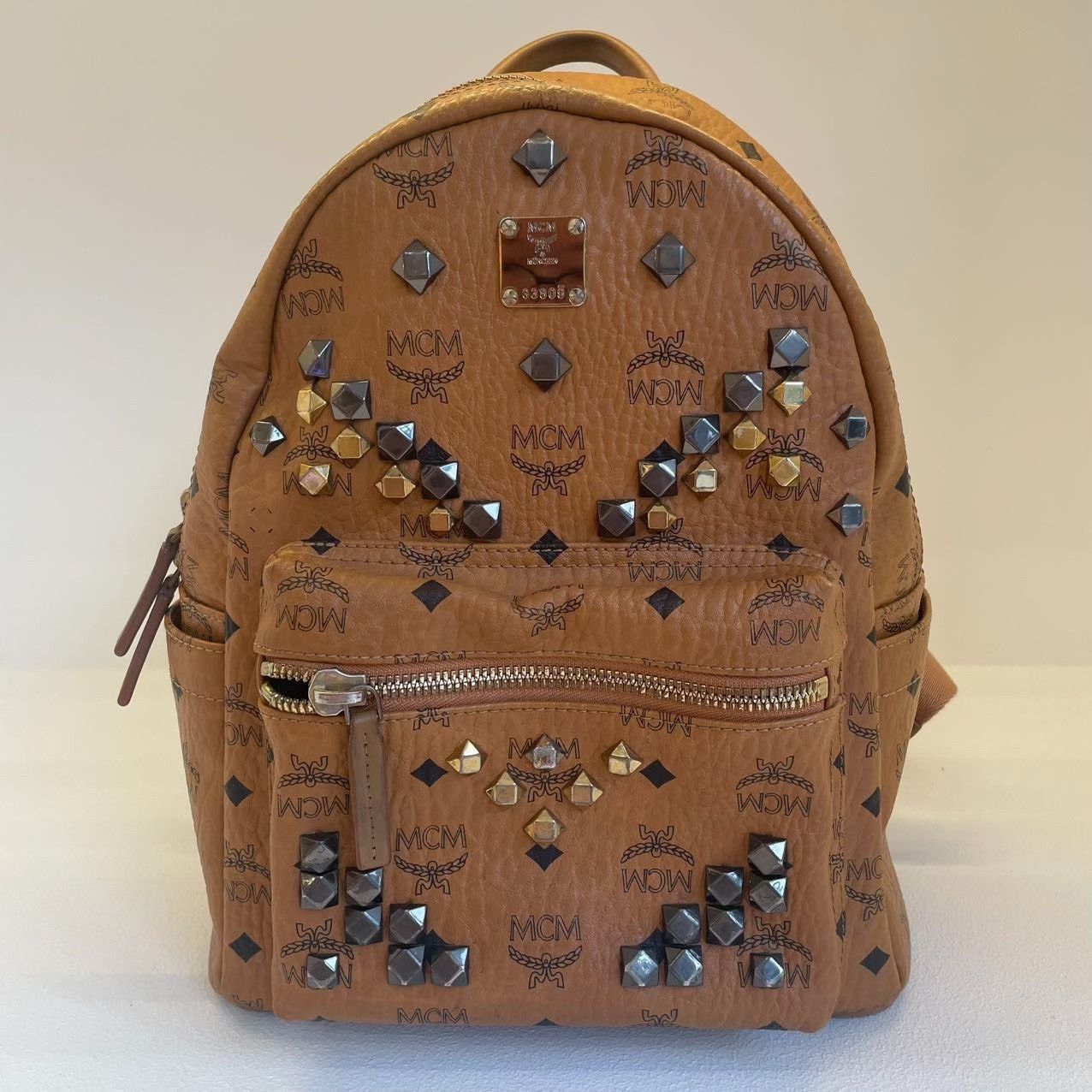 MCM Pre-loved Bag Very good condition Size ONE SIZE - 1 Thumbnail