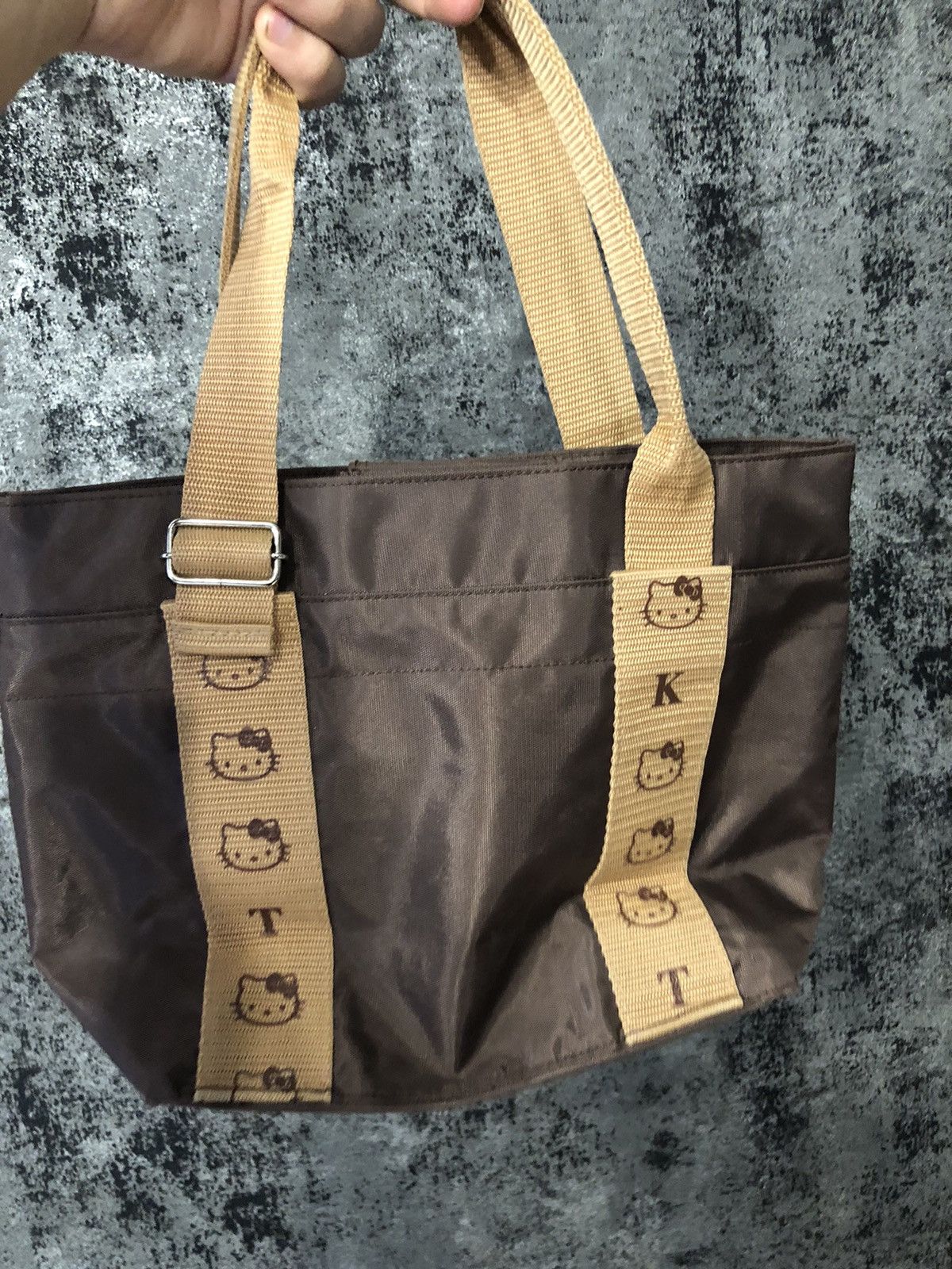 Cartoon Network × Japanese Brand × Vintage VINTAGE 2008 SANRIO SMILES HELLO KITTY BROWN SMALL BAG Size ONE SIZE - 2 Thumbnail