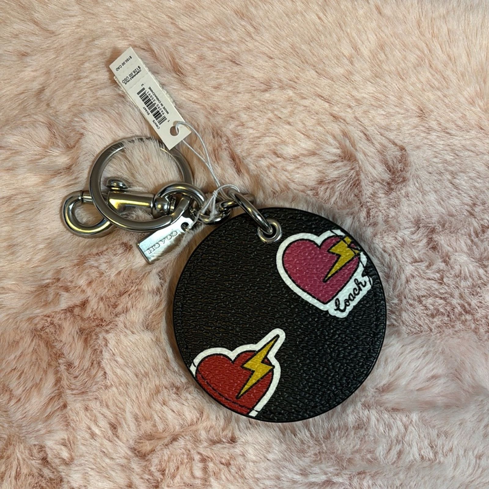 Coach NWT Coach leather mirror key chain with hearts Size S / US 4 / IT 40 - 2 Thumbnail