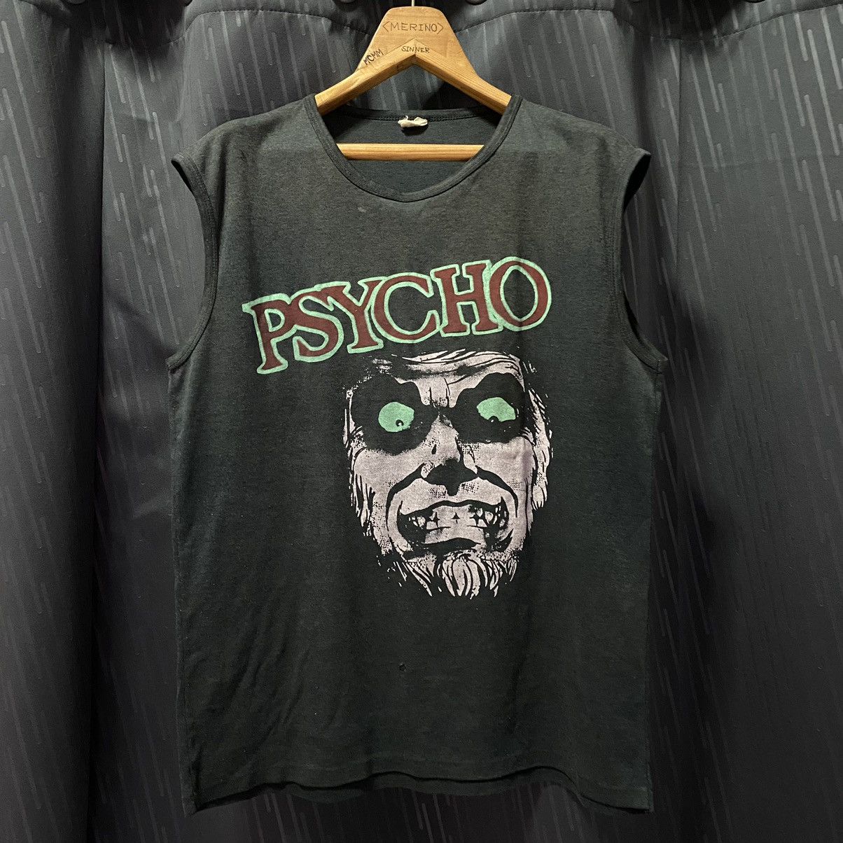 Vintage VINTAGE 80S PSYCHO COMIC BOOK T-SHIRT Size US M / EU 48-50 / 2 - 1 Thumbnail