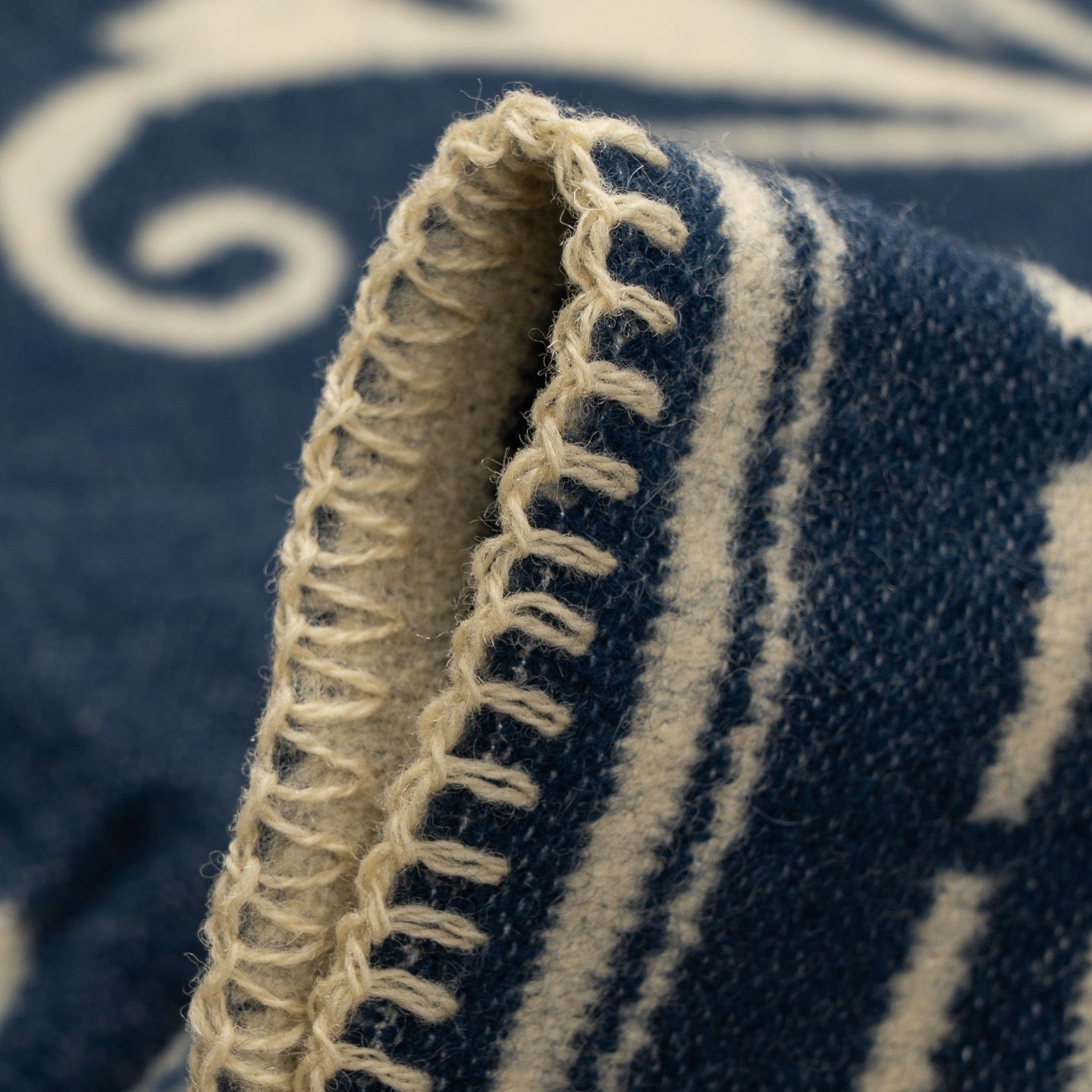 Designer × Indigofera Indigofera Logo Blanket - Blue Size ONE SIZE - 3 Thumbnail