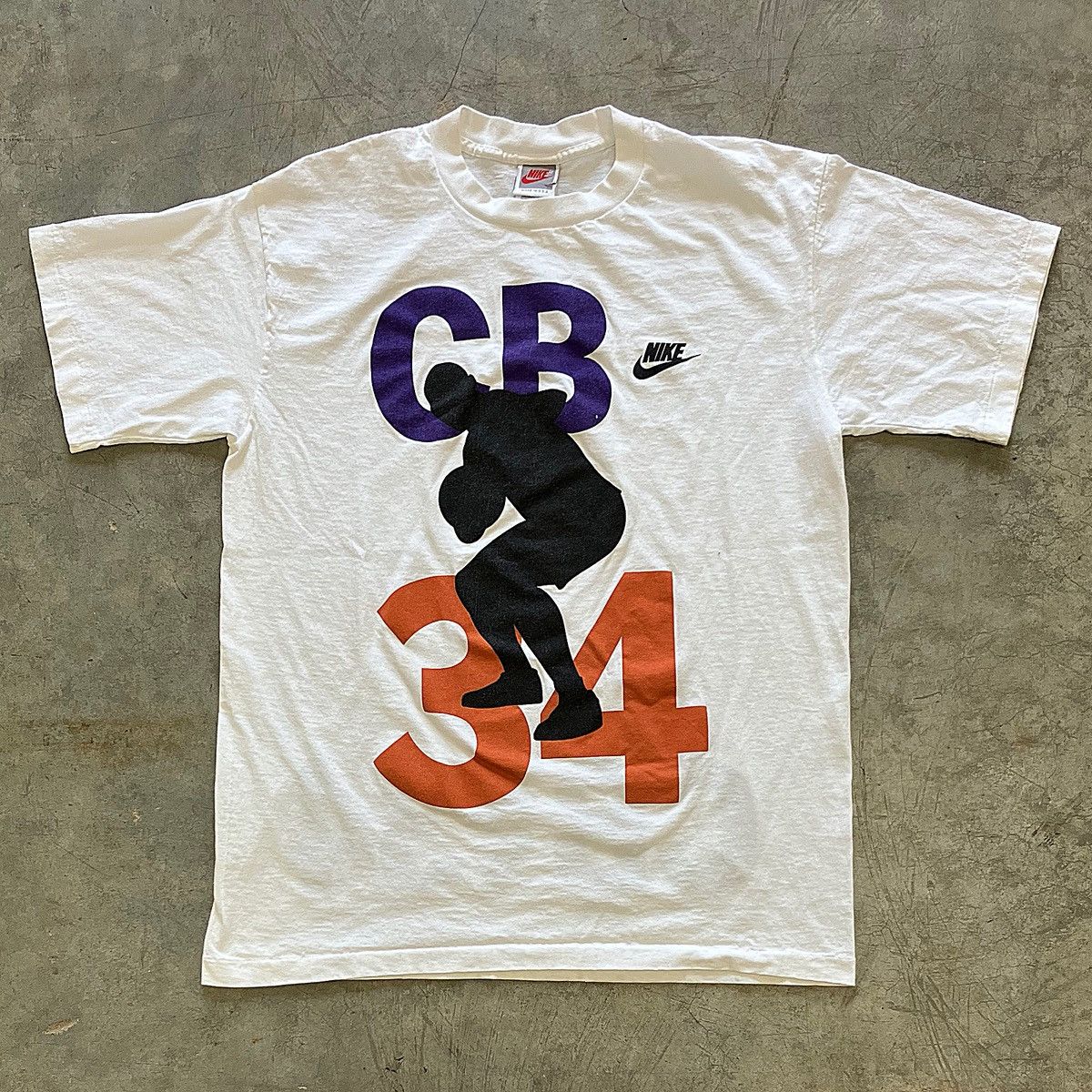 Vintage Vintage Nike Charles Barkley T-Shirt Size US L / EU 52-54 / 3 - 1 Thumbnail