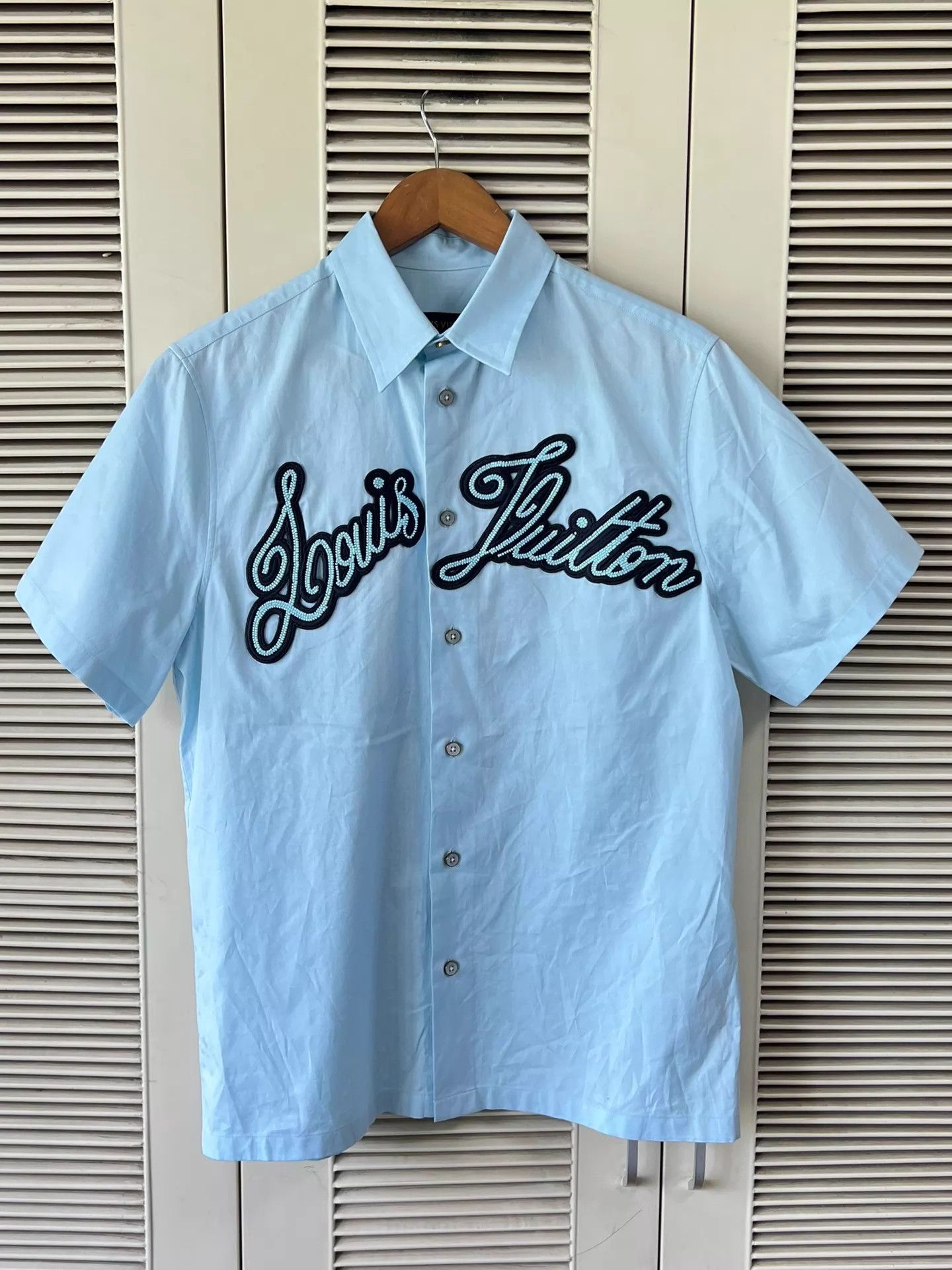 Louis Vuitton LV 24ss Short Sleeve Shirt L.Blue XS Beaded LV Logo Size US XS / EU 42 / 0 - 1 Thumbnail