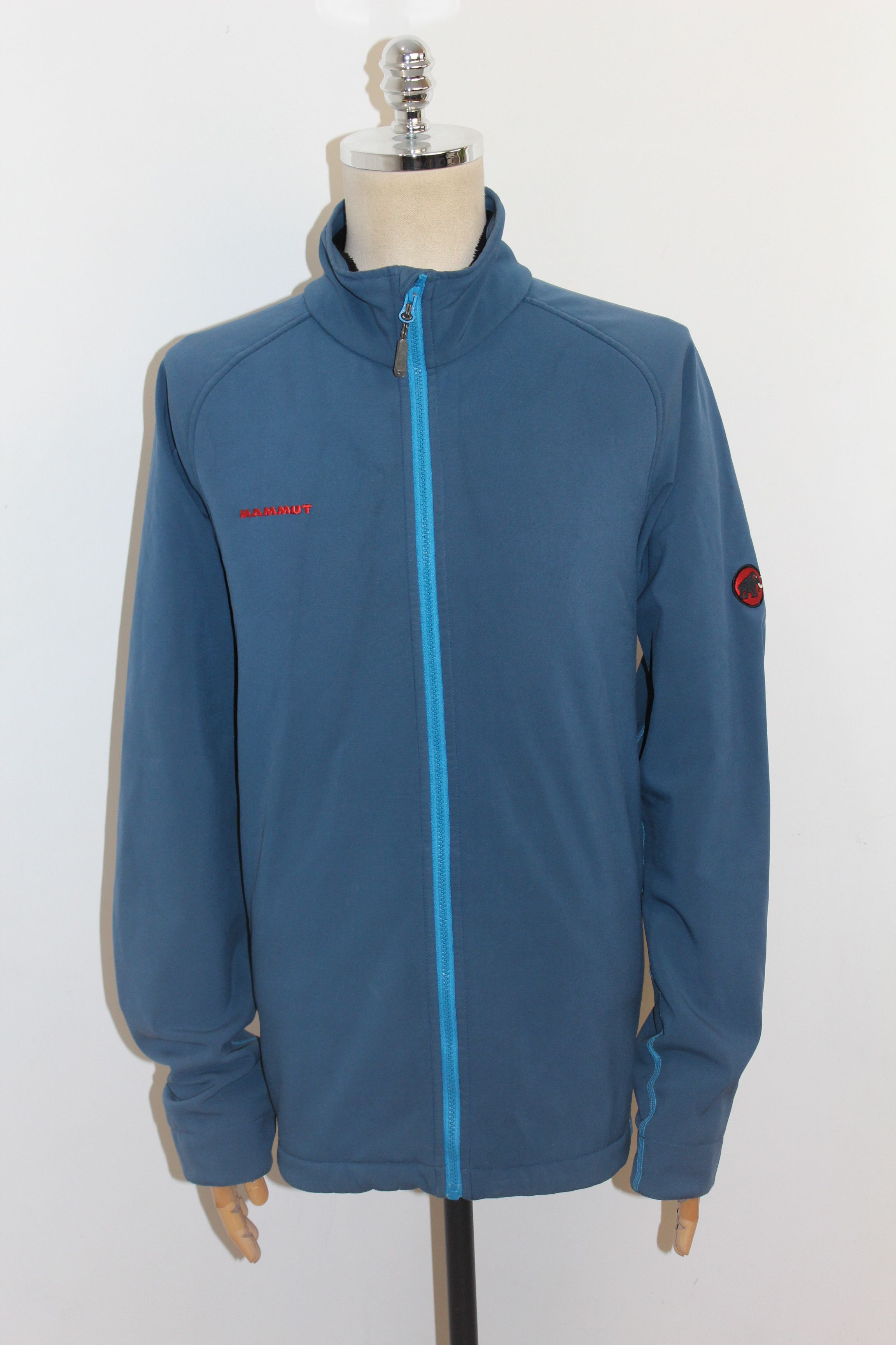 Outdoor Life MAMMUT Softshell Jacket | Grailed