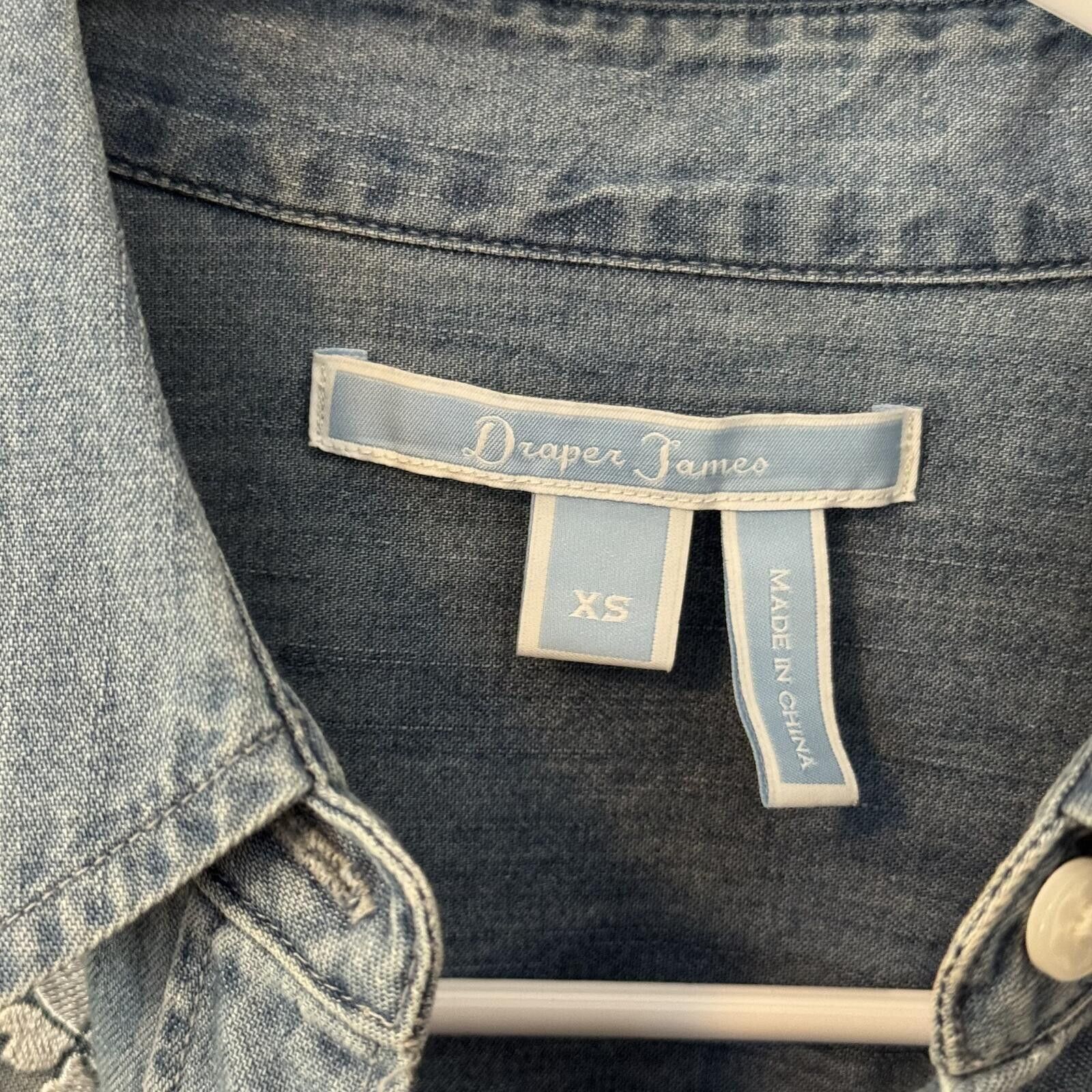 Other Draper James Embroidered Denim Shirt XS Size XS / US 0-2 / IT 36-38 - 2 Thumbnail