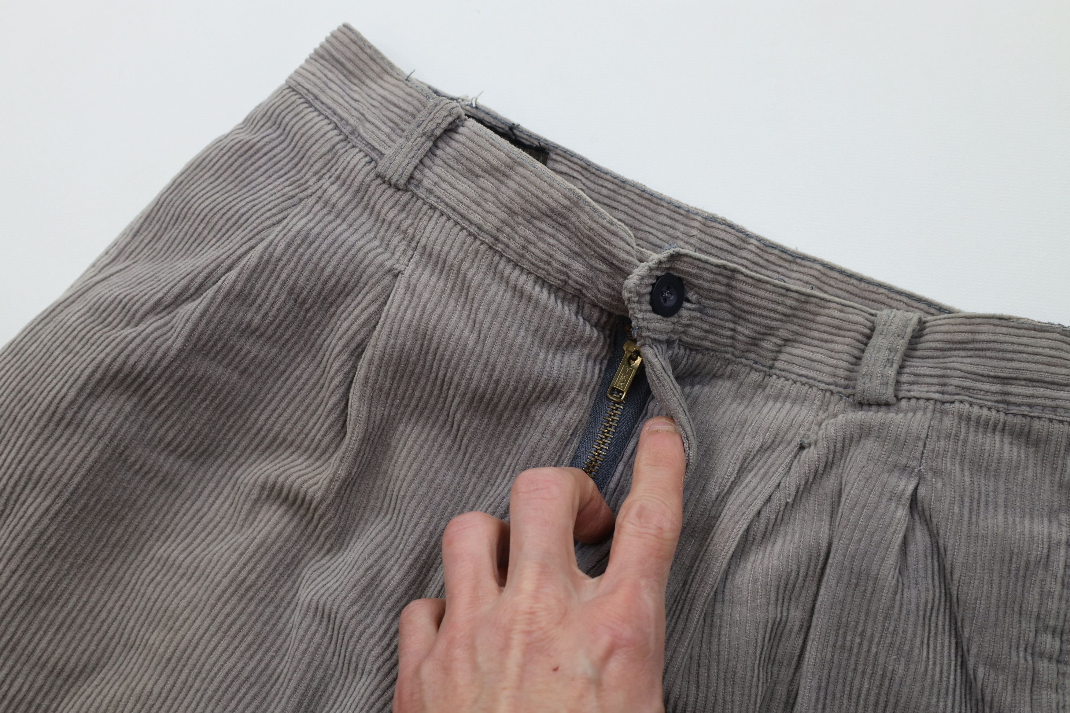Vintage Vintage 70s 80s Streetwear Straight Leg Corduroy Pants Size 34" / US 12 / IT 48 - 7 Thumbnail