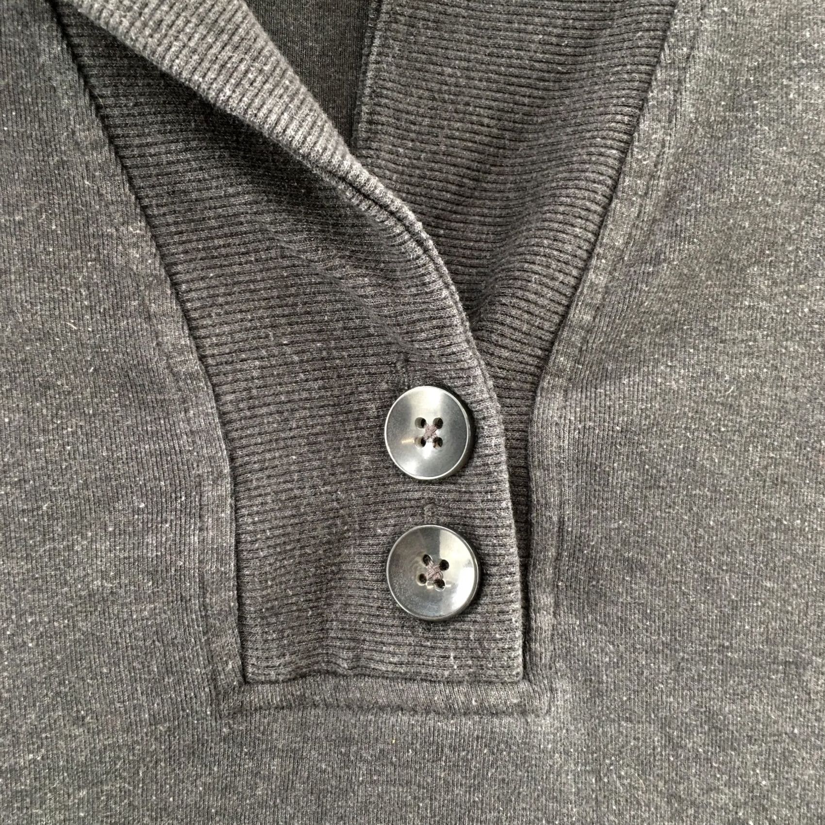Banana Republic Banana Republic Henley Sweater Womens L Gray Cotton Blend Collared Long Sleeve Size L / US 10 / IT 46 - 5 Thumbnail