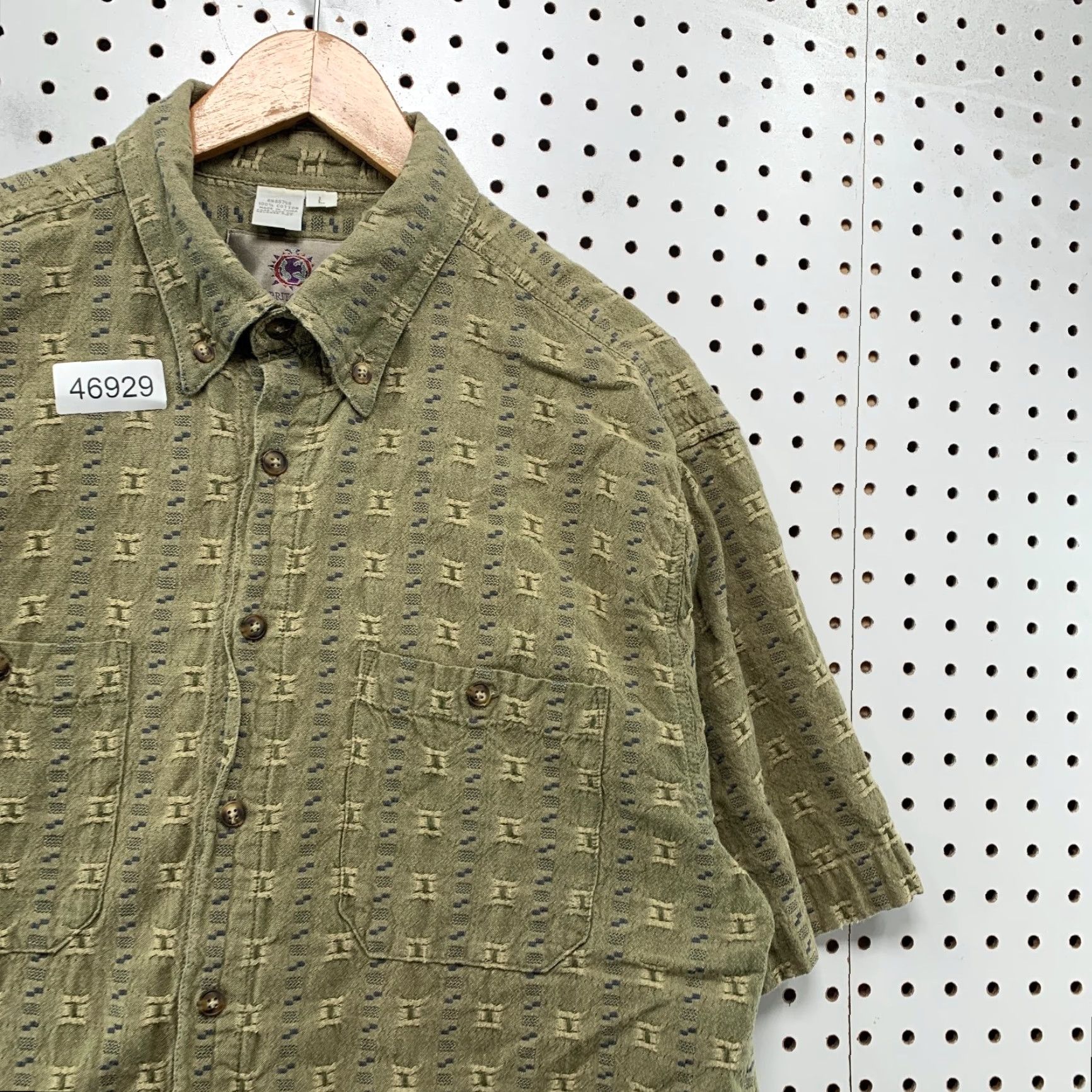 The Territory Ahead VINTAGE Territory Ahead Button-Up Shirt Mens L Green Short Sleeve Textured Geometric Weekender Casual Button-Up Shirt Mens L Green Territory Ahead Size US L / EU 52-54 / 3 - 6 Thumbnail