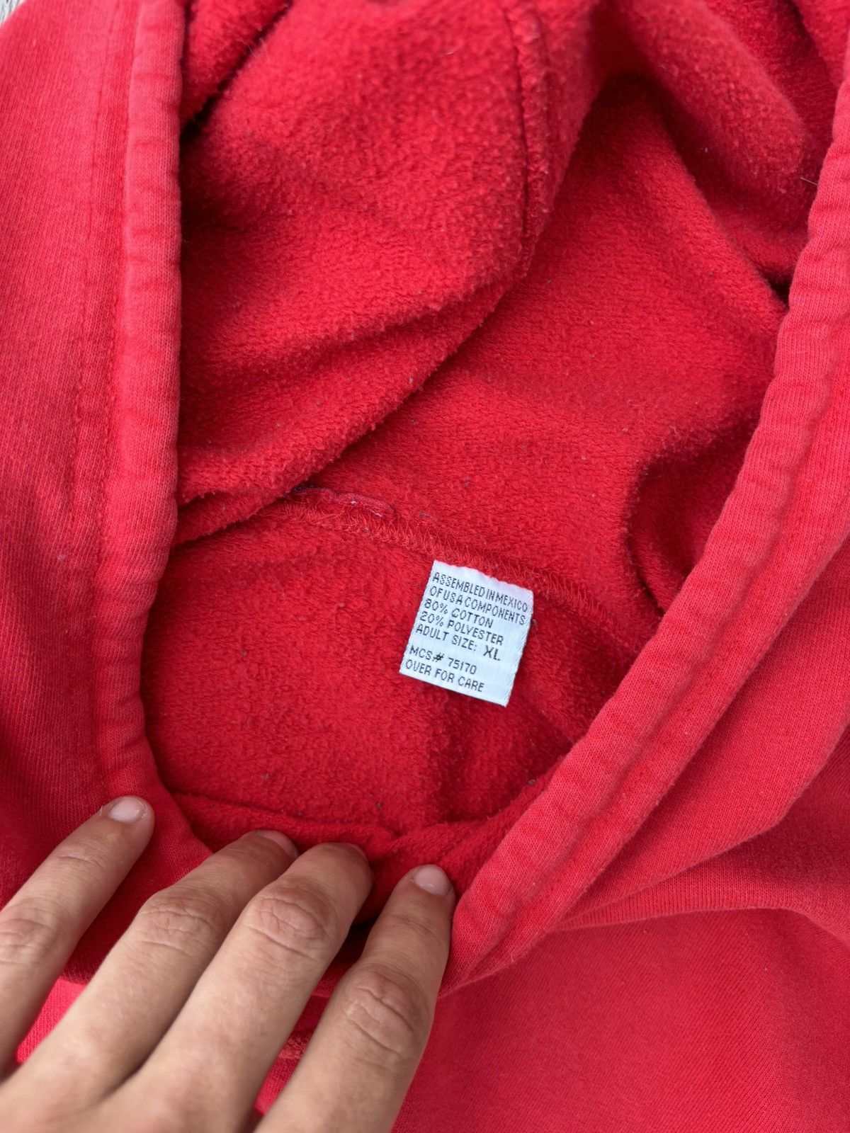 Vintage Vintage Red Hoodie Size US XL / EU 56 / 4 - 3 Thumbnail