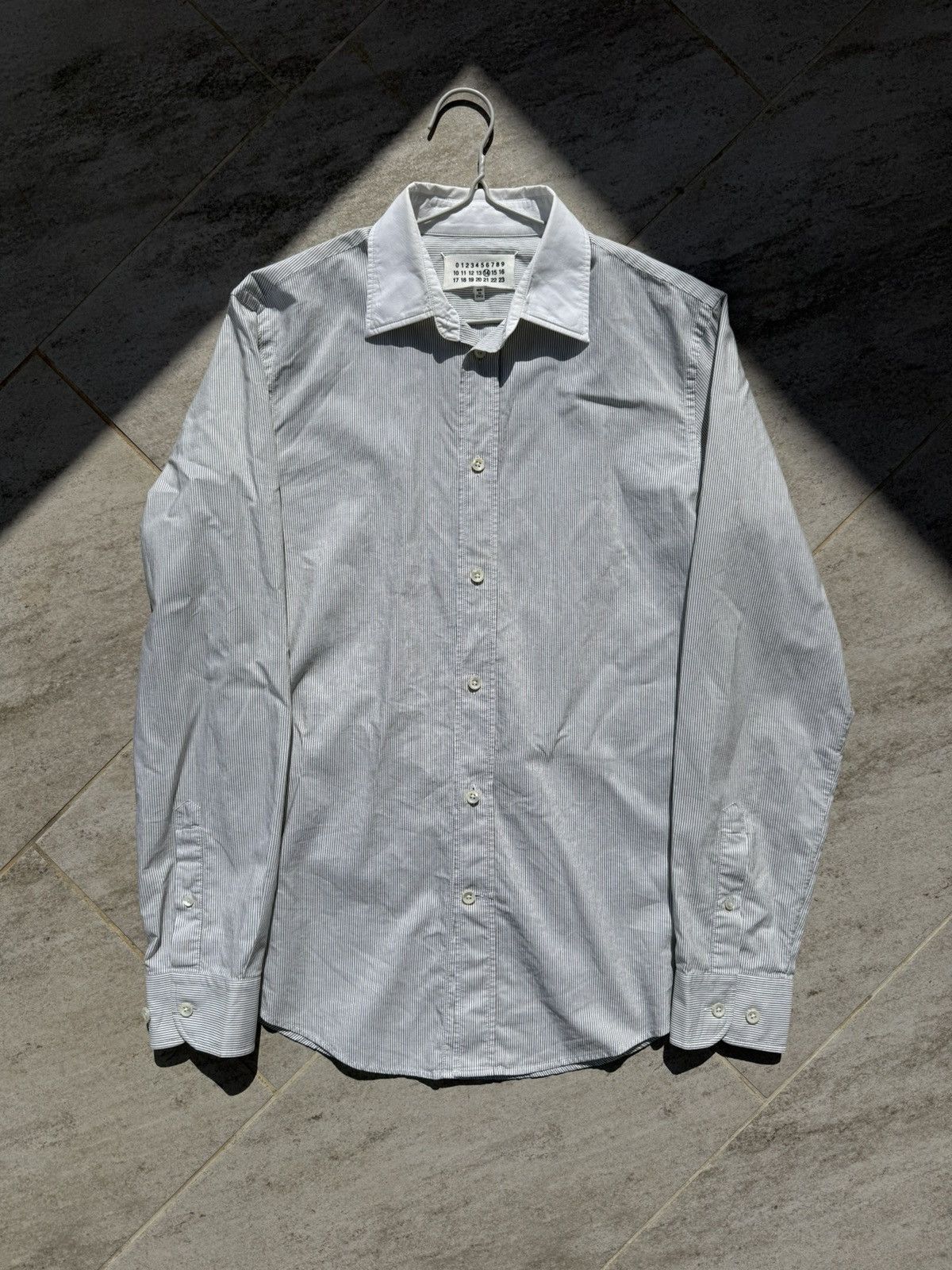 Maison Margiela Maison Margiela Slim Striped White Shirt Size US S / EU 44-46 / 1 - 1 Thumbnail