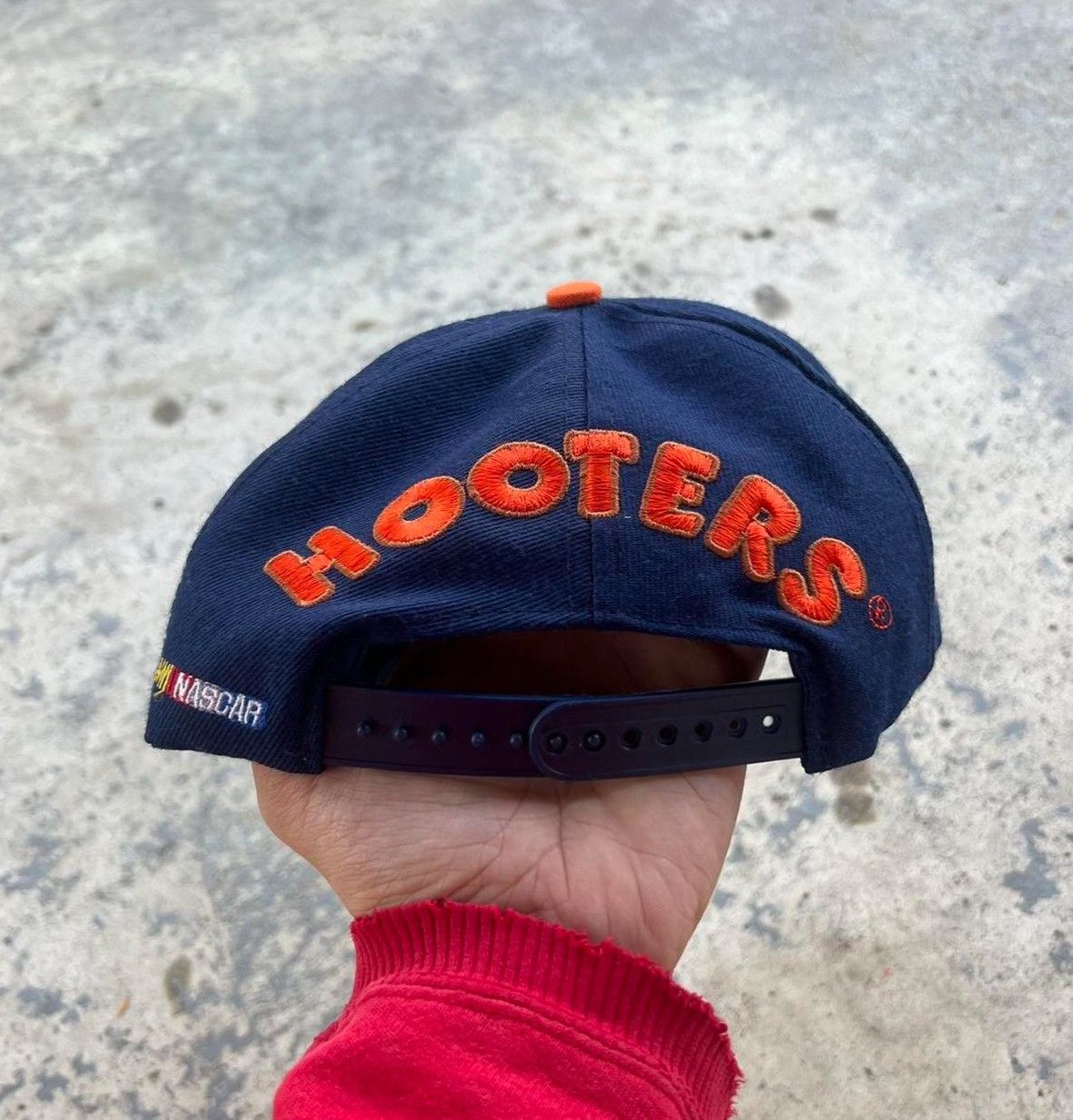 NASCAR Hooters Racing hat Size ONE SIZE - 3 Thumbnail