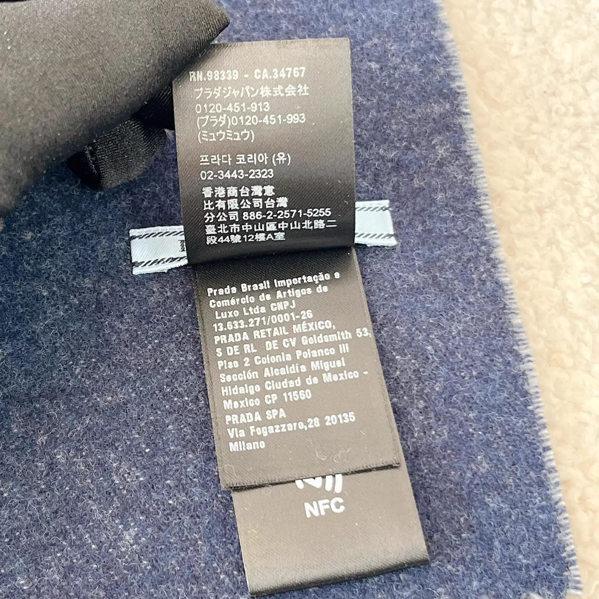 Prada Prada Gray Fringe Wool Scarf Size ONE SIZE - 5 Thumbnail