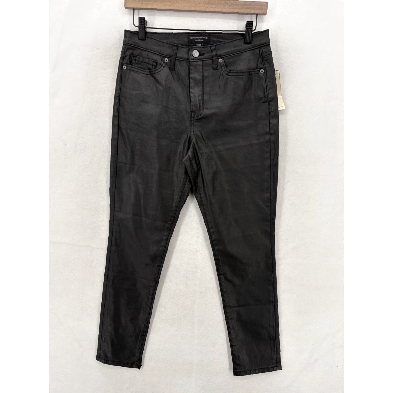 Banana Republic Banana Republic High Rise Skinny Jeans Womens 6P Petite Black NWT Stretch Coated Denim 5-Pocket Rise Slim Inseam 26in XS? Size 28" / US 6 / IT 42 - 2 Thumbnail