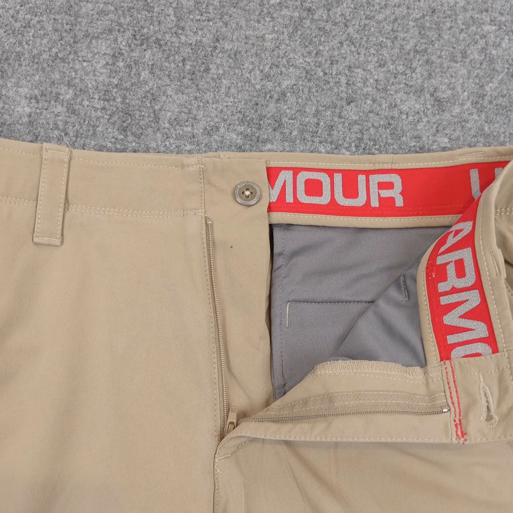 Under Armour Under Armour Chino Pants Mens Beige Flat Front Straight Leg 34x31 Size US 34 / EU 50 - 7 Thumbnail
