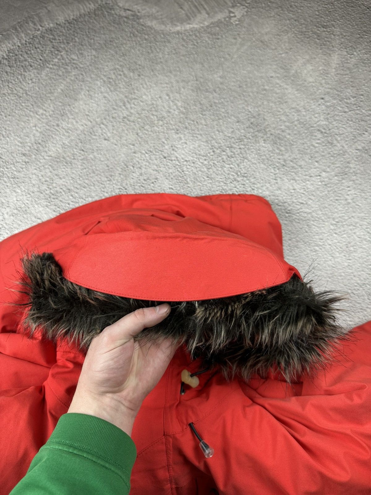 Nike ACG Vintage Nike ACG Jacket Gore-Tex Rain Coat Fur Fuzzy Outdoor Size US M / EU 48-50 / 2 - 9 Thumbnail