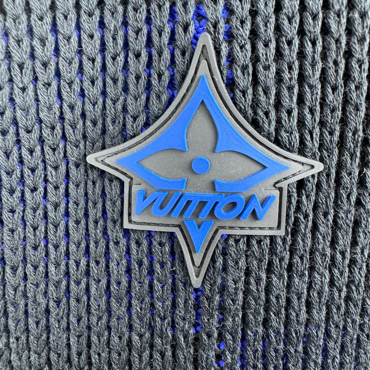 Louis Vuitton Louis Vuitton Blue color-block classic logo breasted 19% wo Size US M / EU 48-50 / 2 - 7 Thumbnail