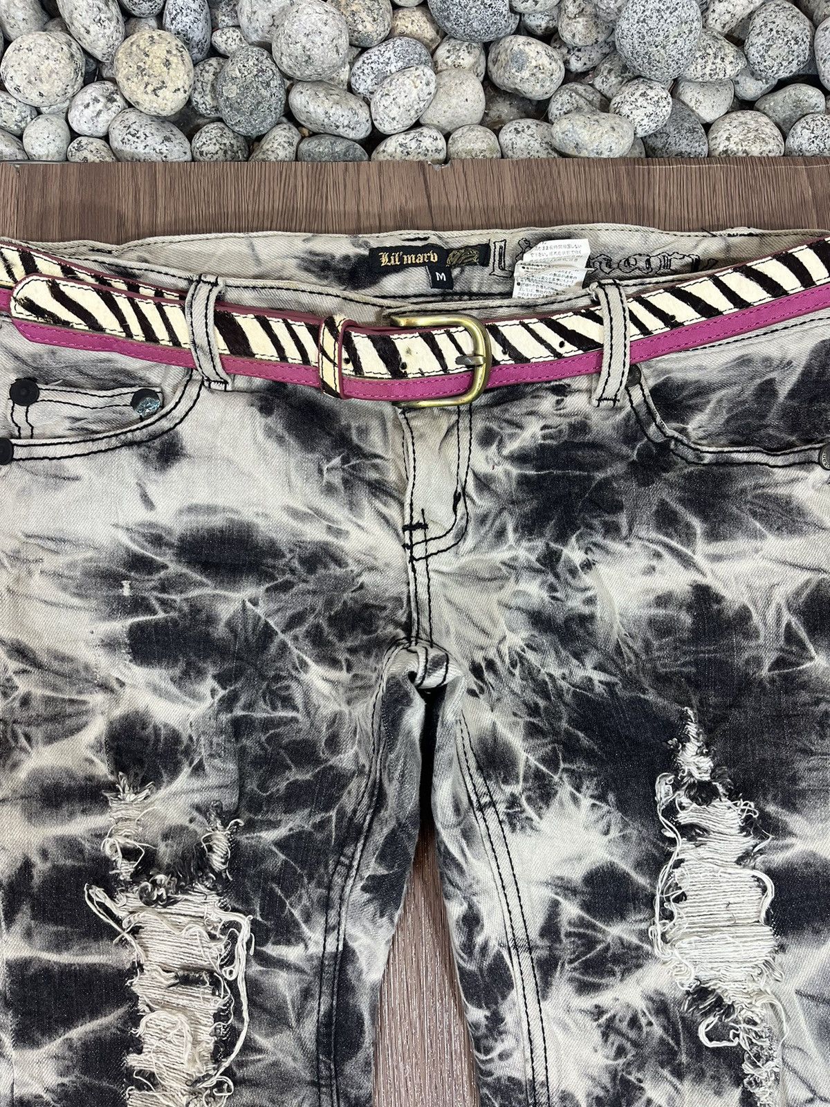 Punk and Yo Lil’ Marv Distressed Marble Wash Jeans Size US 31 - 7 Thumbnail