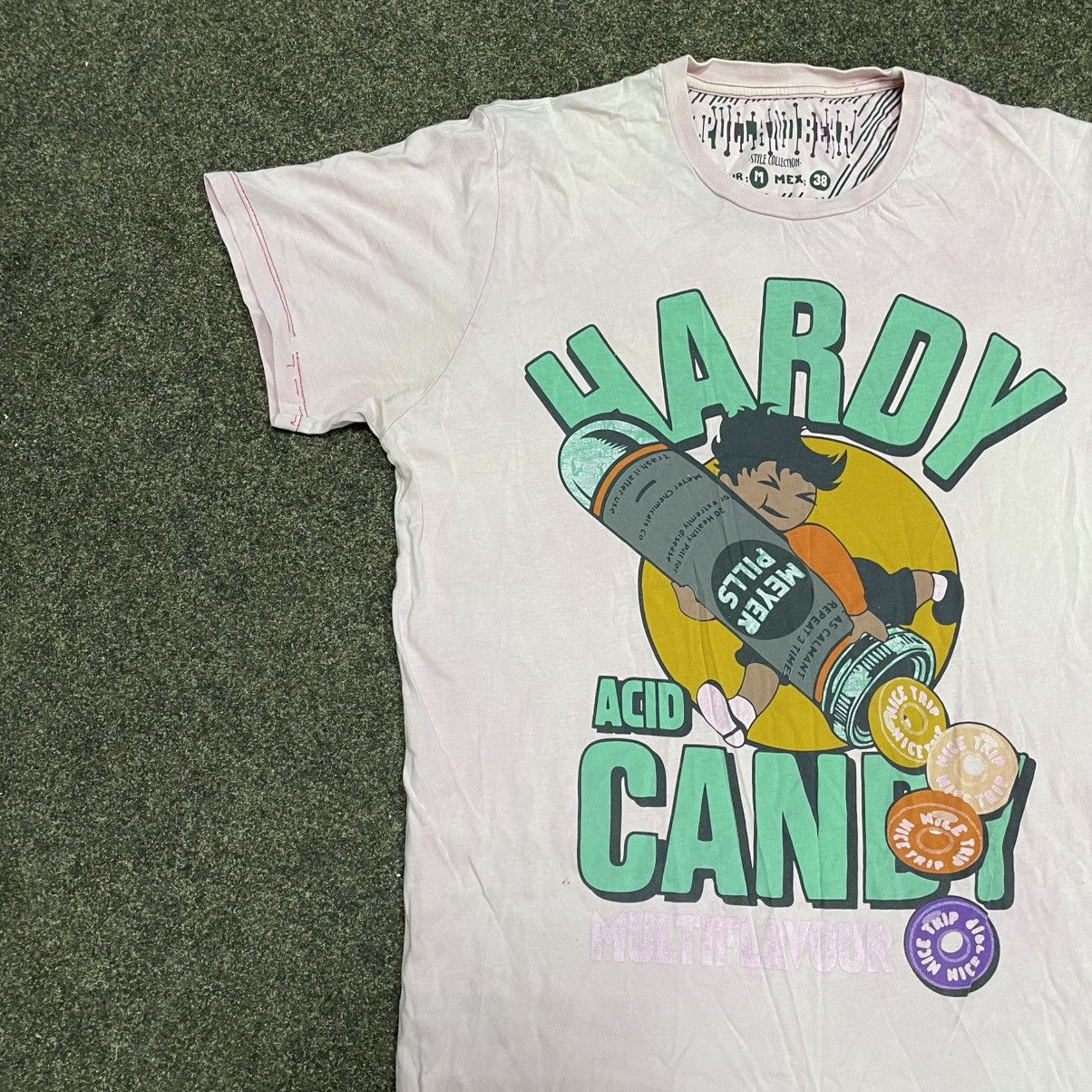Vintage Vintage Y2K Graphic Tee Acid Trip Cartoon Print Cream Rave M Size US M / EU 48-50 / 2 - 3 Thumbnail