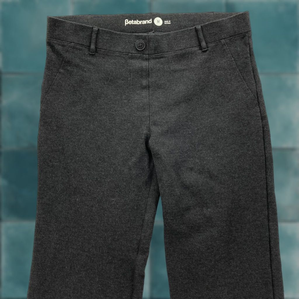 Vintage Betabrand Women's M Gray Super Stretch Dress Pants Yoga Wear Career Pull On Dress Pants Slim Straight 30 In Inseam 31 In Gray Womens Shoes Size 30" / US 8 / IT 44 - 1 Thumbnail
