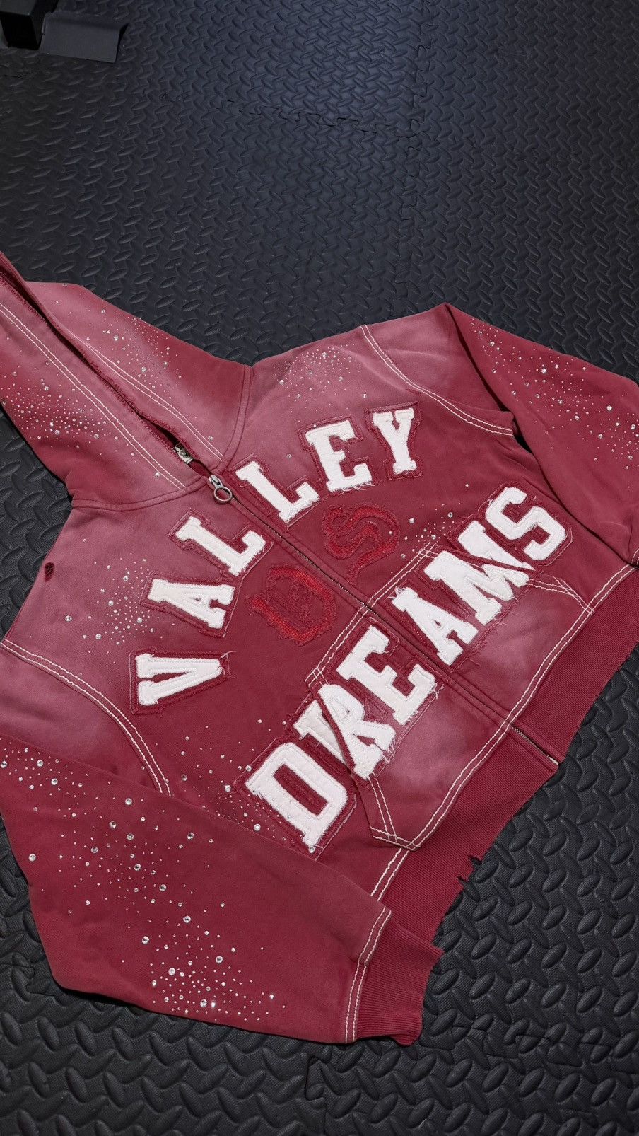 Vale Vale Forever Classico Ruby Zip Up Hoodie RARE Size US XL / EU 56 / 4 - 2 Thumbnail