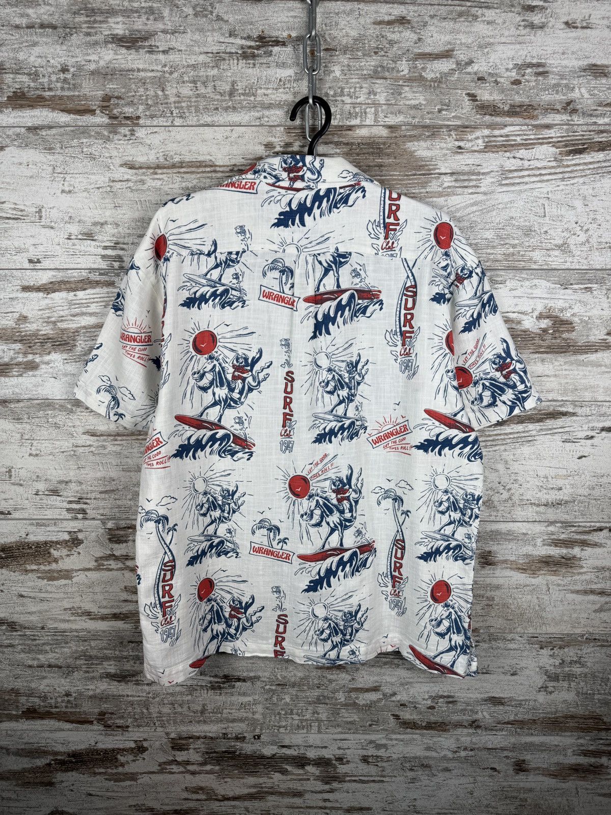 Wrangler Mens Vintage Wrangler Hawaiian shirts crazy monogram tee Size US S / EU 44-46 / 1 - 12 Thumbnail
