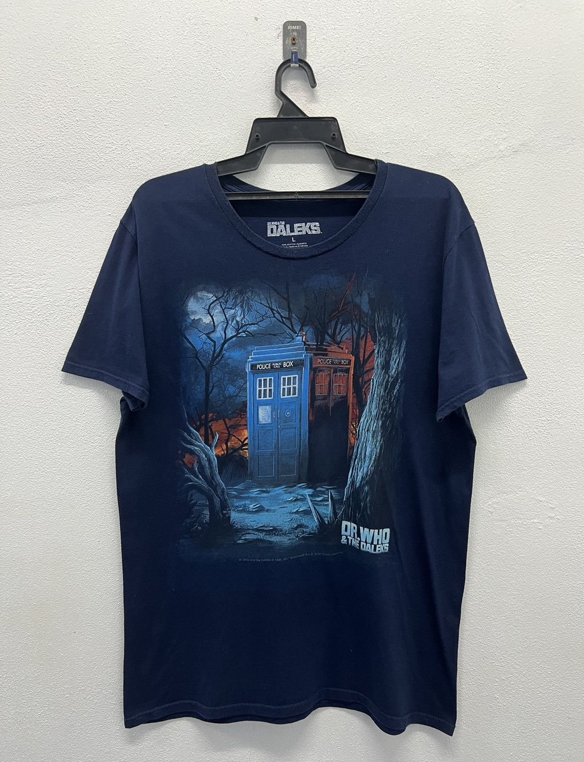 Vintage VINTAGE DR.WHO&THE DALEKS SHIRT Size US L / EU 52-54 / 3 - 1 Thumbnail