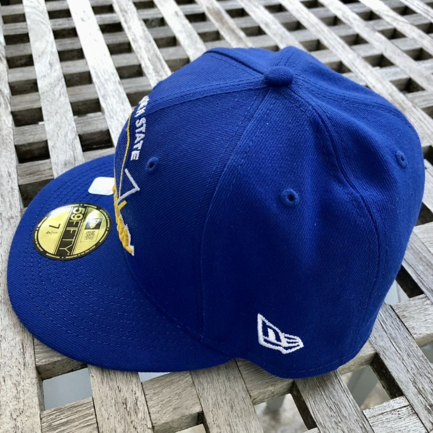 New Era Golden State Warriors Script NBA 75 Patch Fitted Hat 7 1/4 Size ONE SIZE - 4 Thumbnail