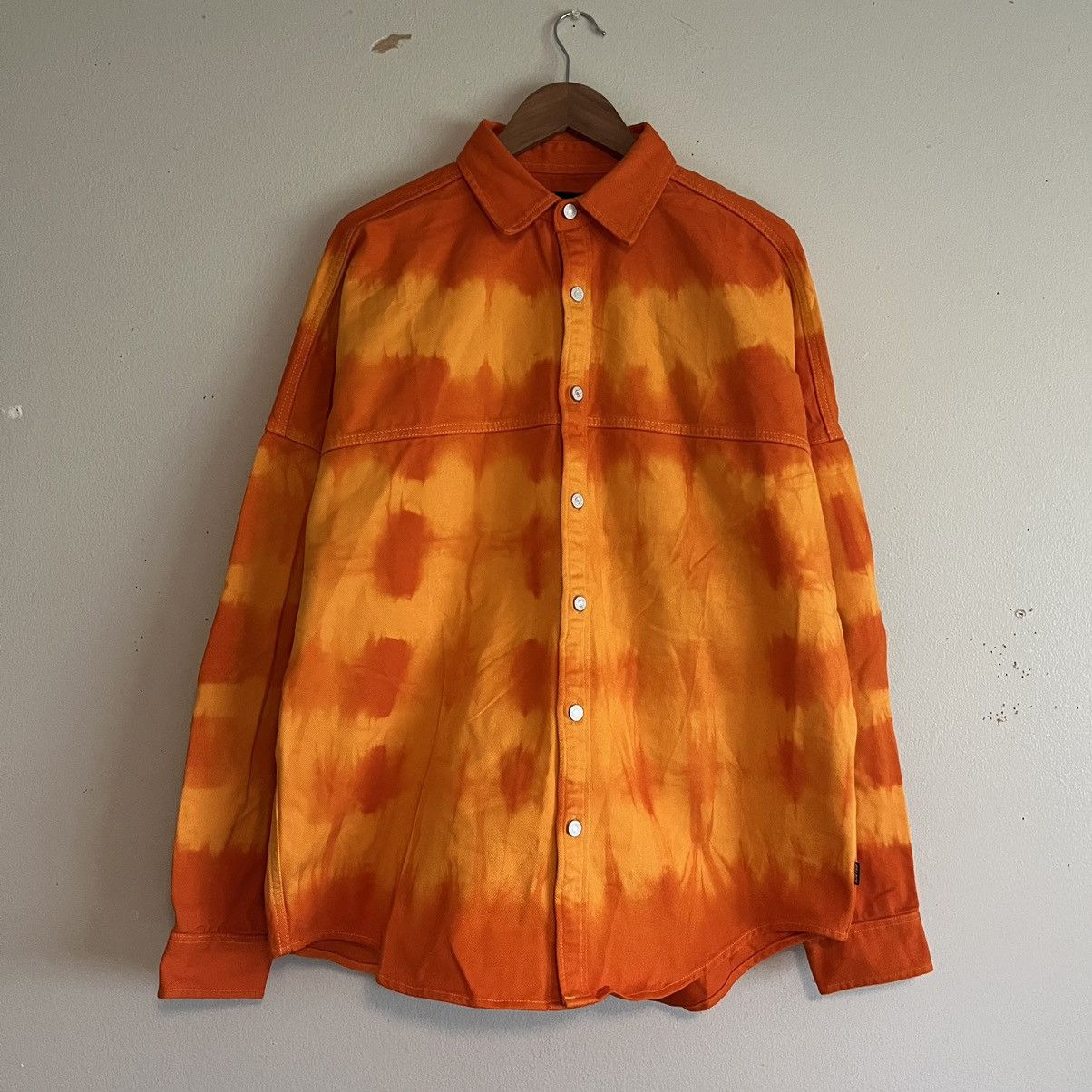 Palace Denim Tie-Dye Drop Shoulder Shirt Size US L / EU 52-54 / 3 - 1 Thumbnail