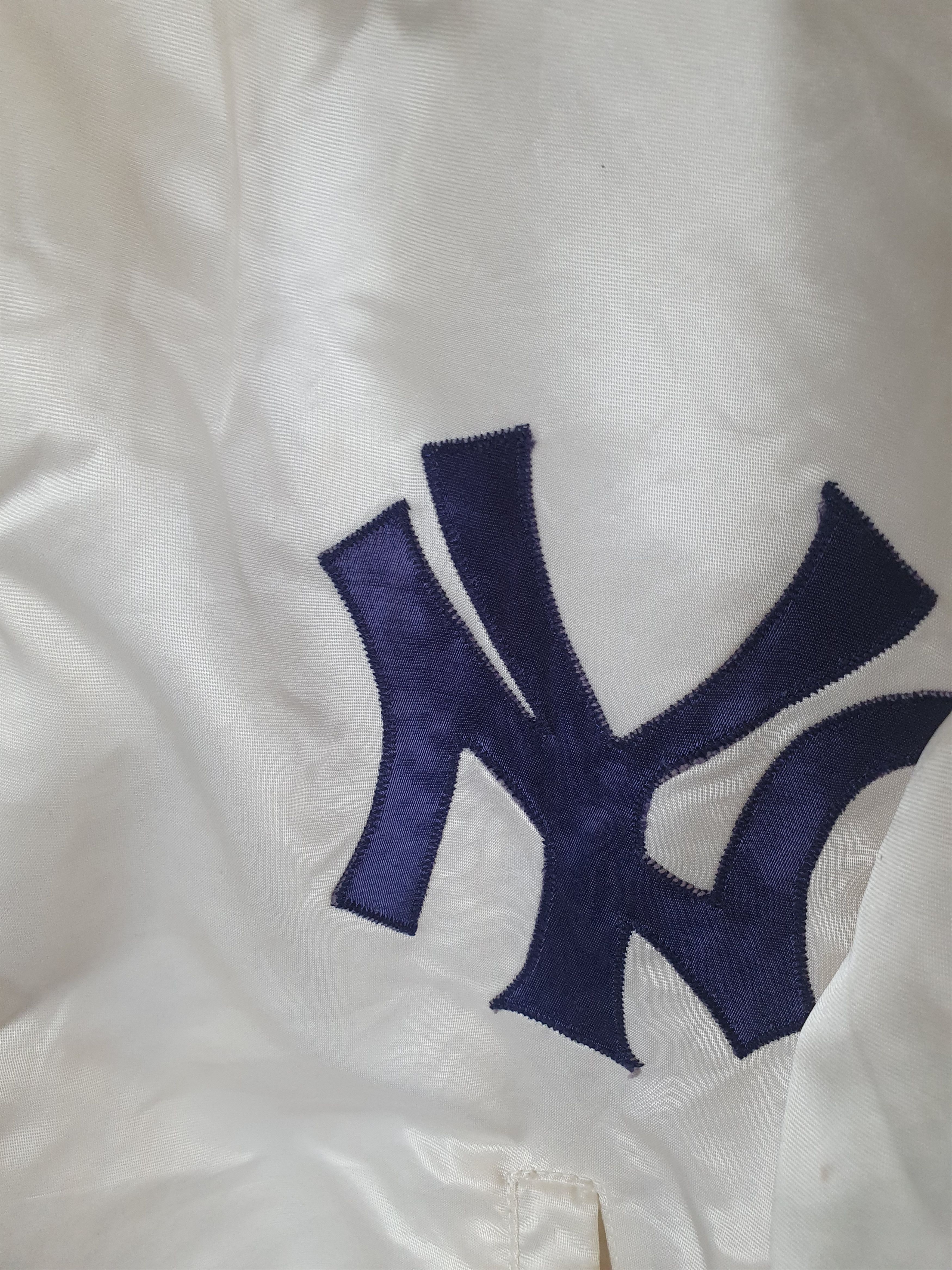 Vintage New York Yankees Vintage Satin Bomber Jacket sz L Size US L / EU 52-54 / 3 - 12 Thumbnail
