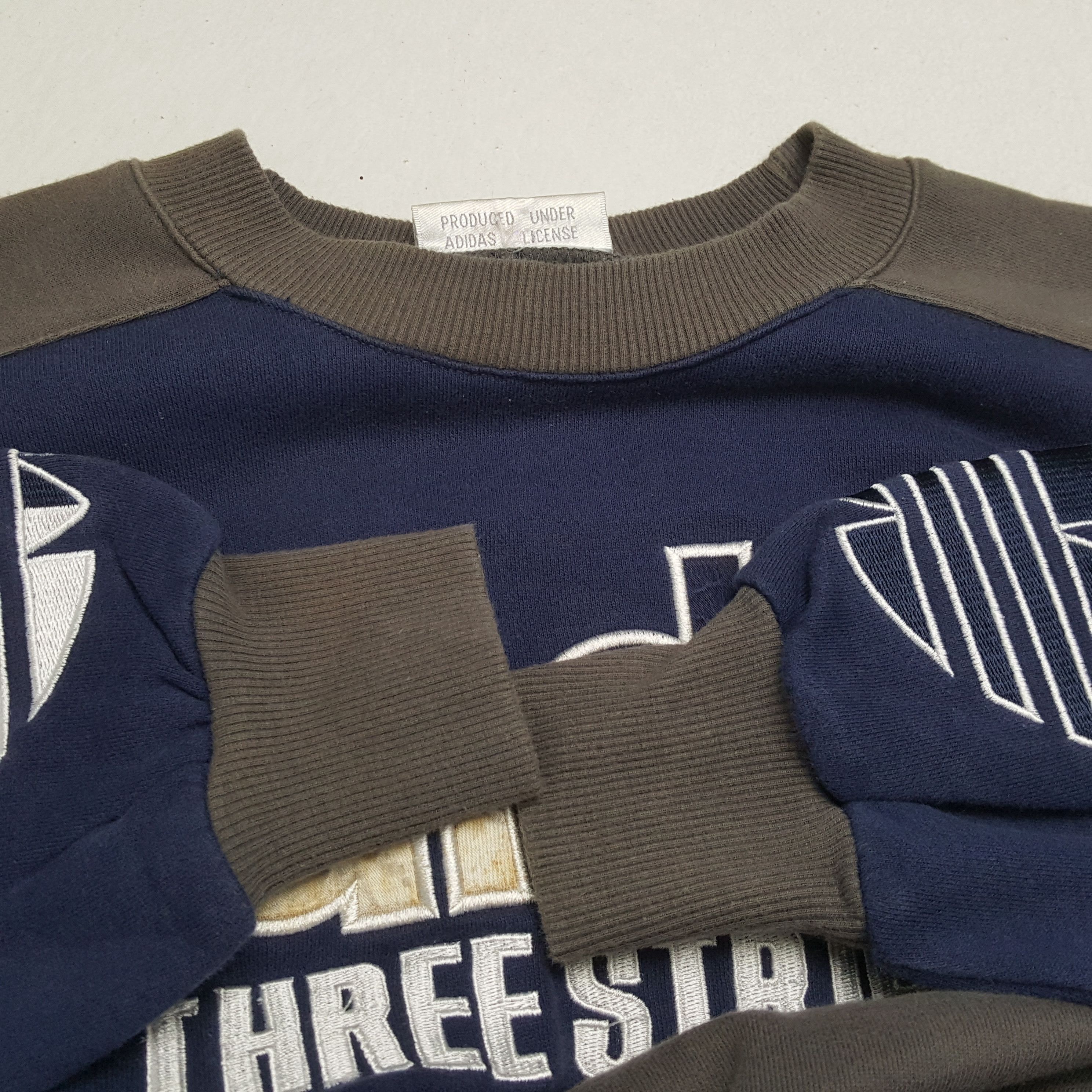 Adidas × Vintage ADIDAS THREE STRIPES Nice Design Fashion Style Sweatshirt Size L / US 10 / IT 46 - 10 Thumbnail
