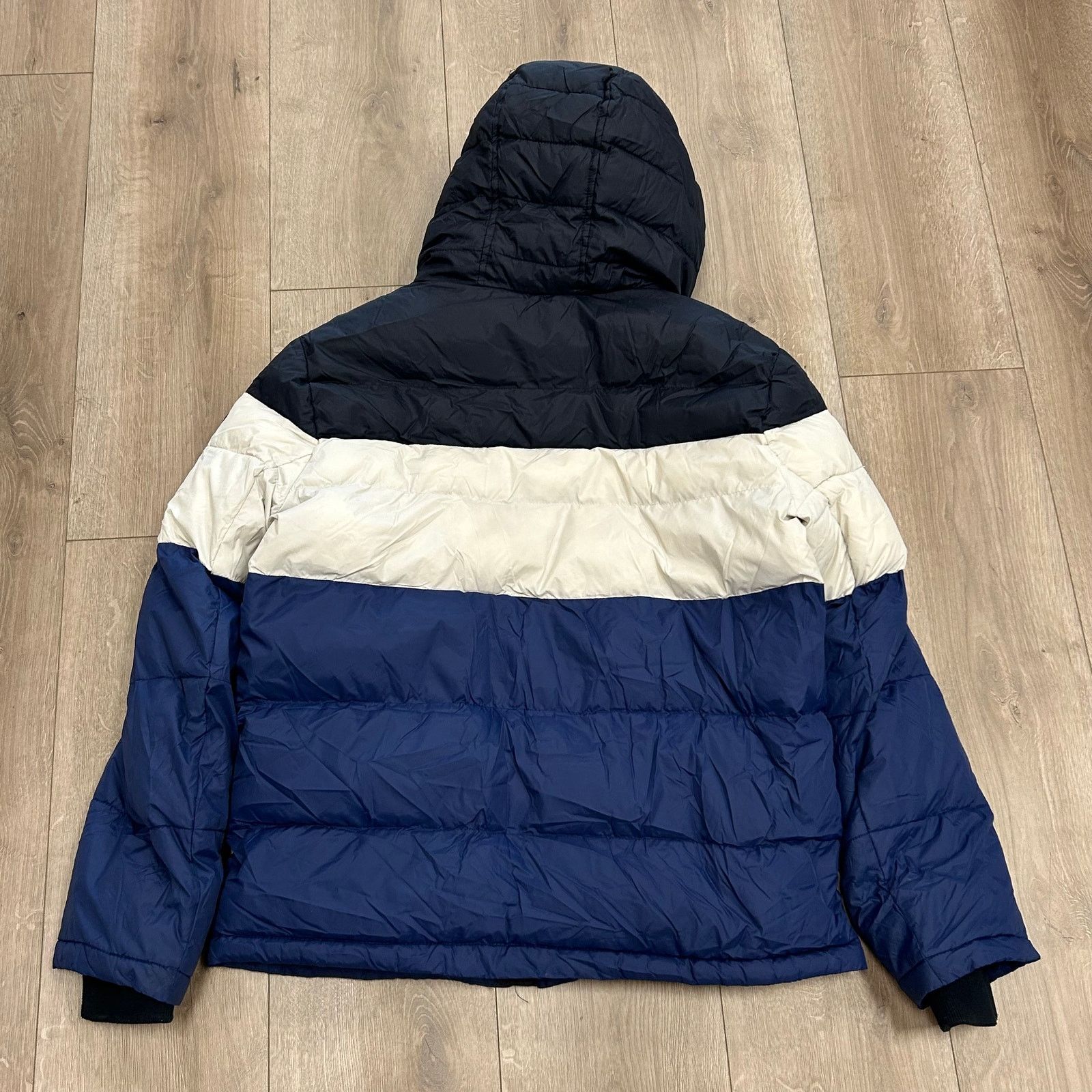 Tommy Hilfiger Tommy Hilfiger Quilted Puffer Hooded Jacket size Large L Size US L / EU 52-54 / 3 - 6 Thumbnail