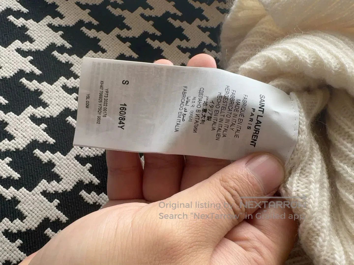 Saint Laurent Paris Saint Laurent YSL Cream Logo Turtleneck Sweater. Size S / US 4 / IT 40 - 5 Thumbnail