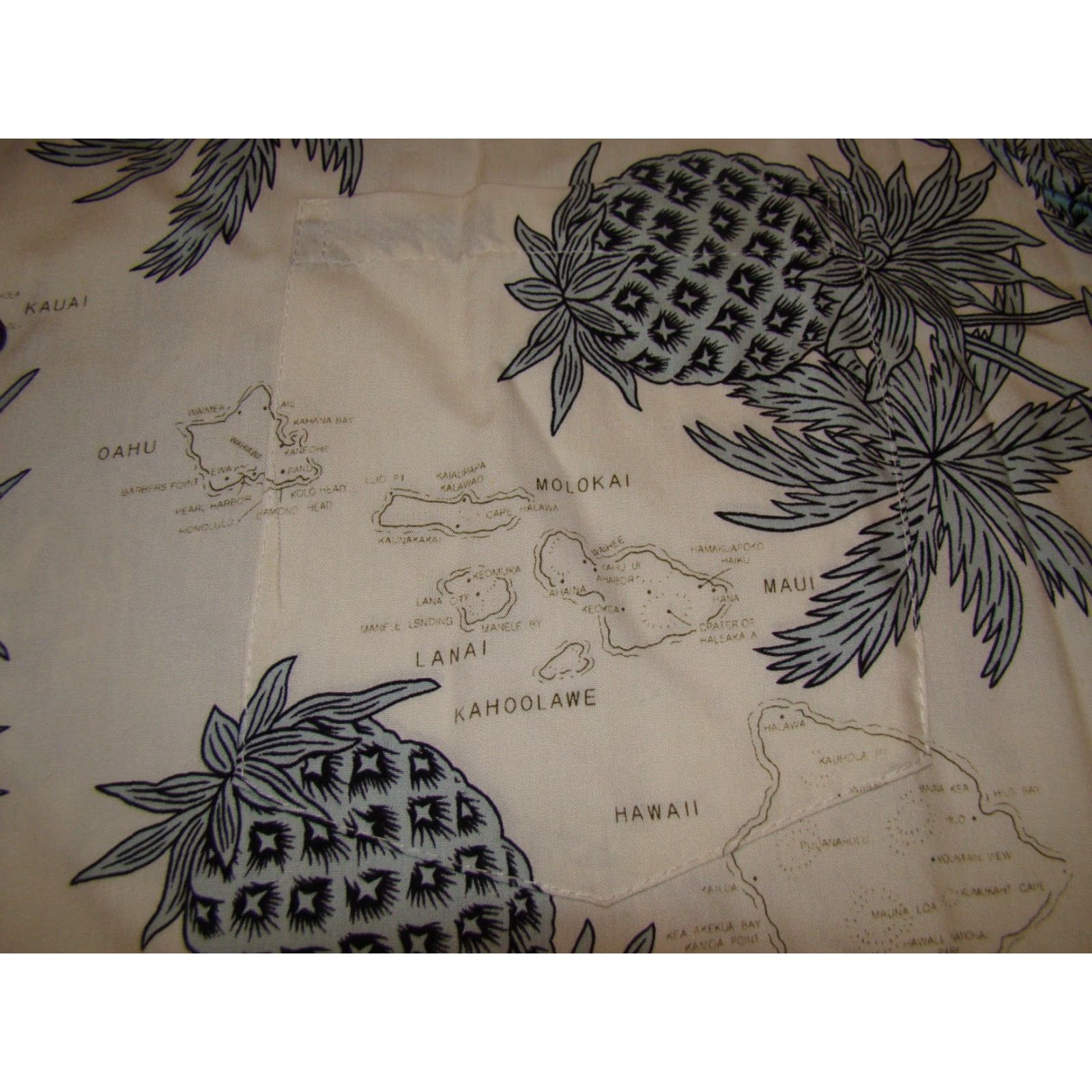 Vintage VINTAGE Two Palms Shirt Mens Large Luau Pineapple Tropical Island Hawaiian Map Shirt Size US L / EU 52-54 / 3 - 2 Thumbnail