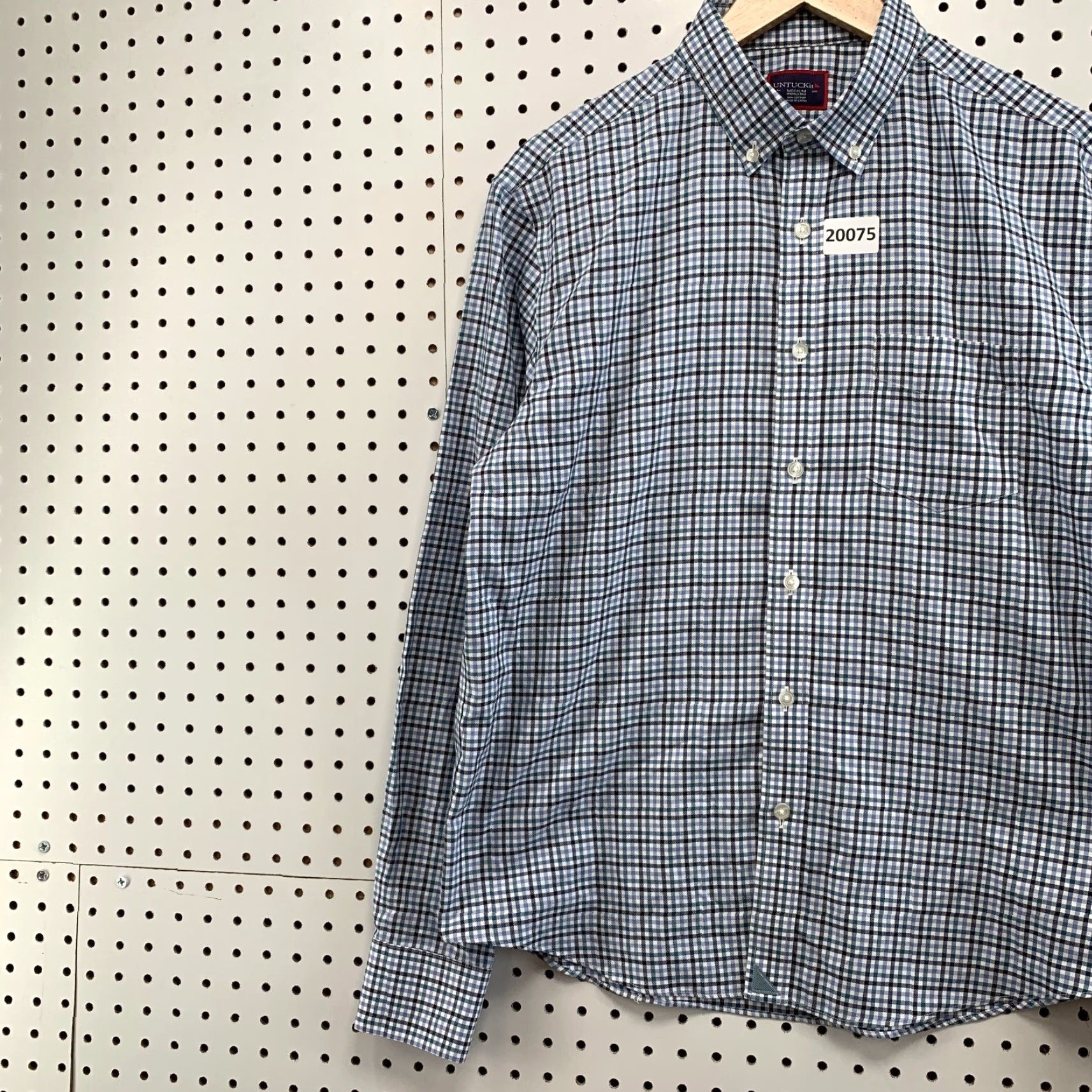 UNTUCKit UNTUCKit Button Down Shirt Mens M Blue White Check Wrinkle Free 21.5x29 Size US M / EU 48-50 / 2 - 3 Thumbnail