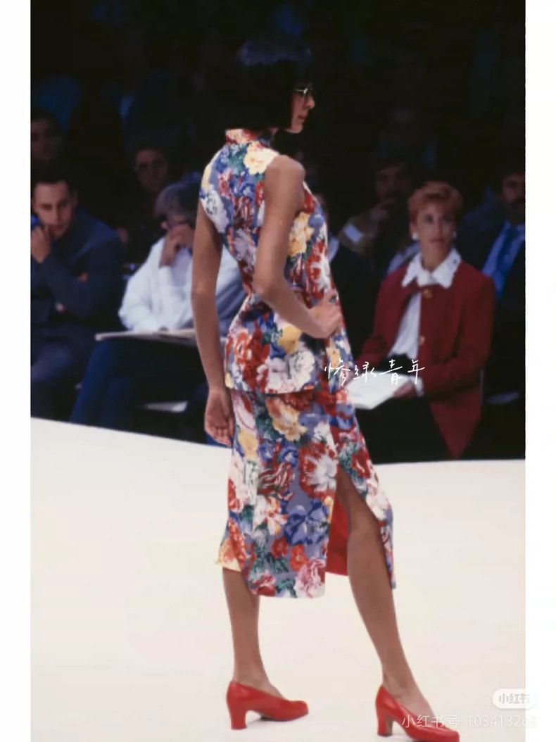 Kenzo KENZO 80s style floral one-shoulder top Size XS / US 0-2 / IT 36-38 - 2 Thumbnail