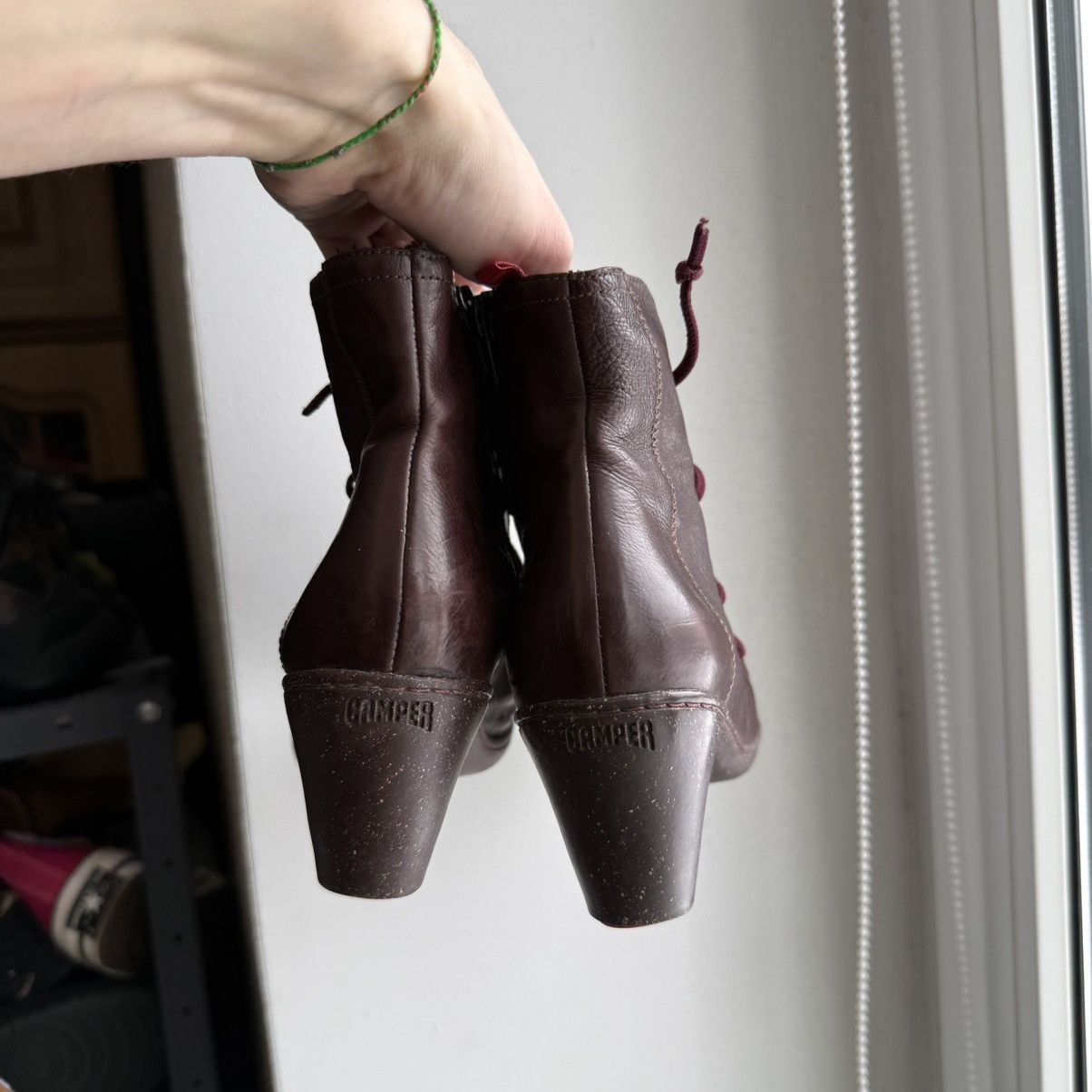 📌 Vintage Camper Leather Rubber Sole Heel Boots