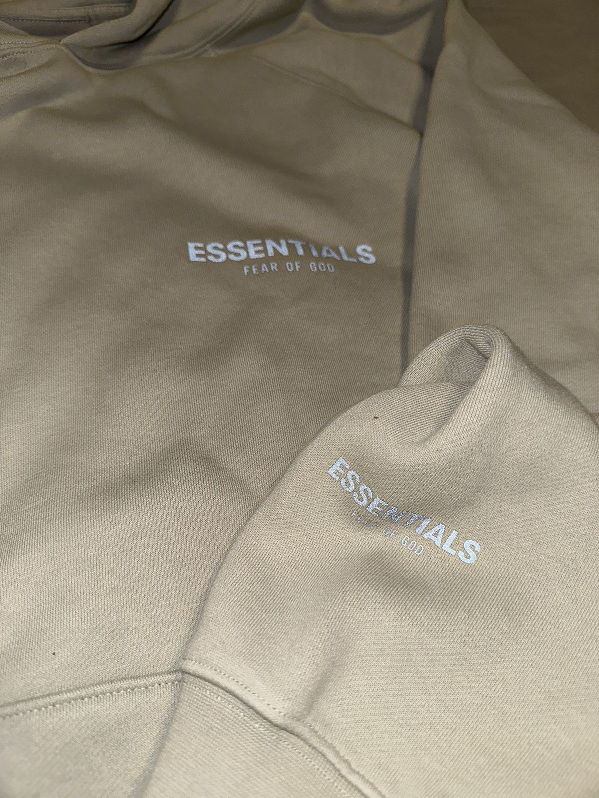 Essentials × Fear of God Fear Of God Essentials SSENSE Exclusive Hoodie Concrete Size US L / EU 52-54 / 3 - 9 Thumbnail