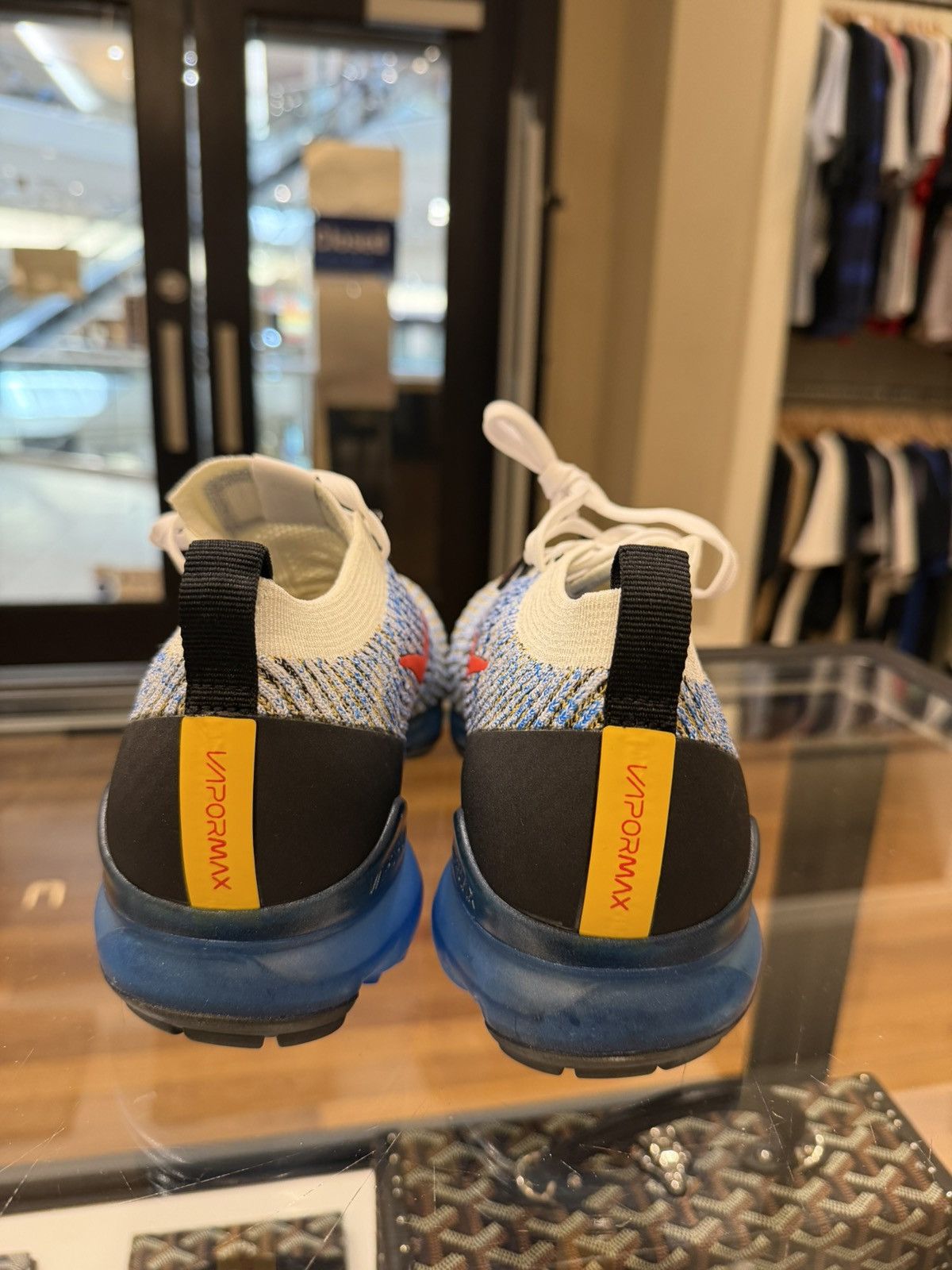 Nike Nike Air Vapormax Flyknit 3 ‘Photo Blue Club Gold’ Size US 9.5 / EU 42-43 - 6 Thumbnail