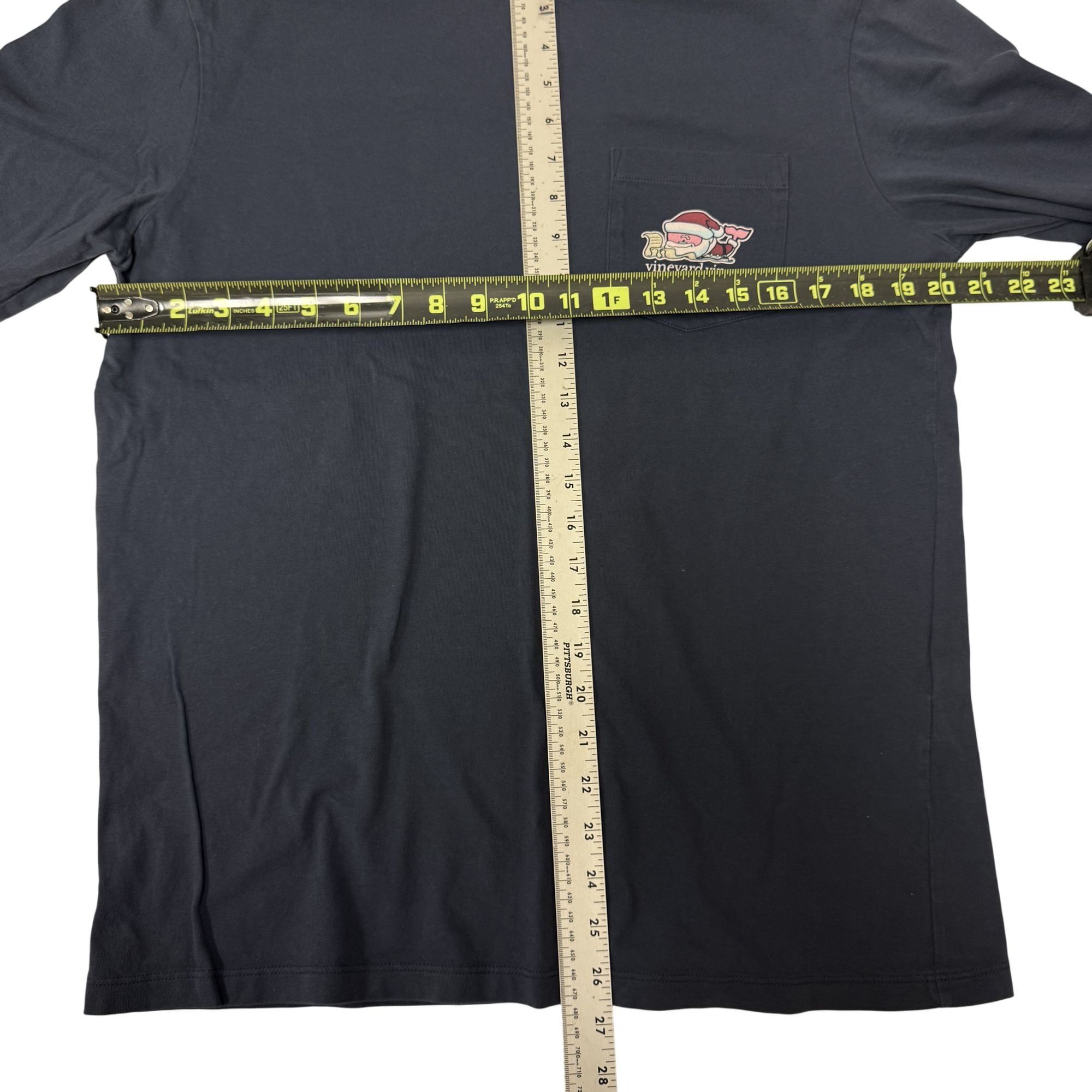 Vineyard Vines 90's Y2K Vineyard Vines Christmas SANTA WHALE Logo T Shirt Size US S / EU 44-46 / 1 - 8 Thumbnail