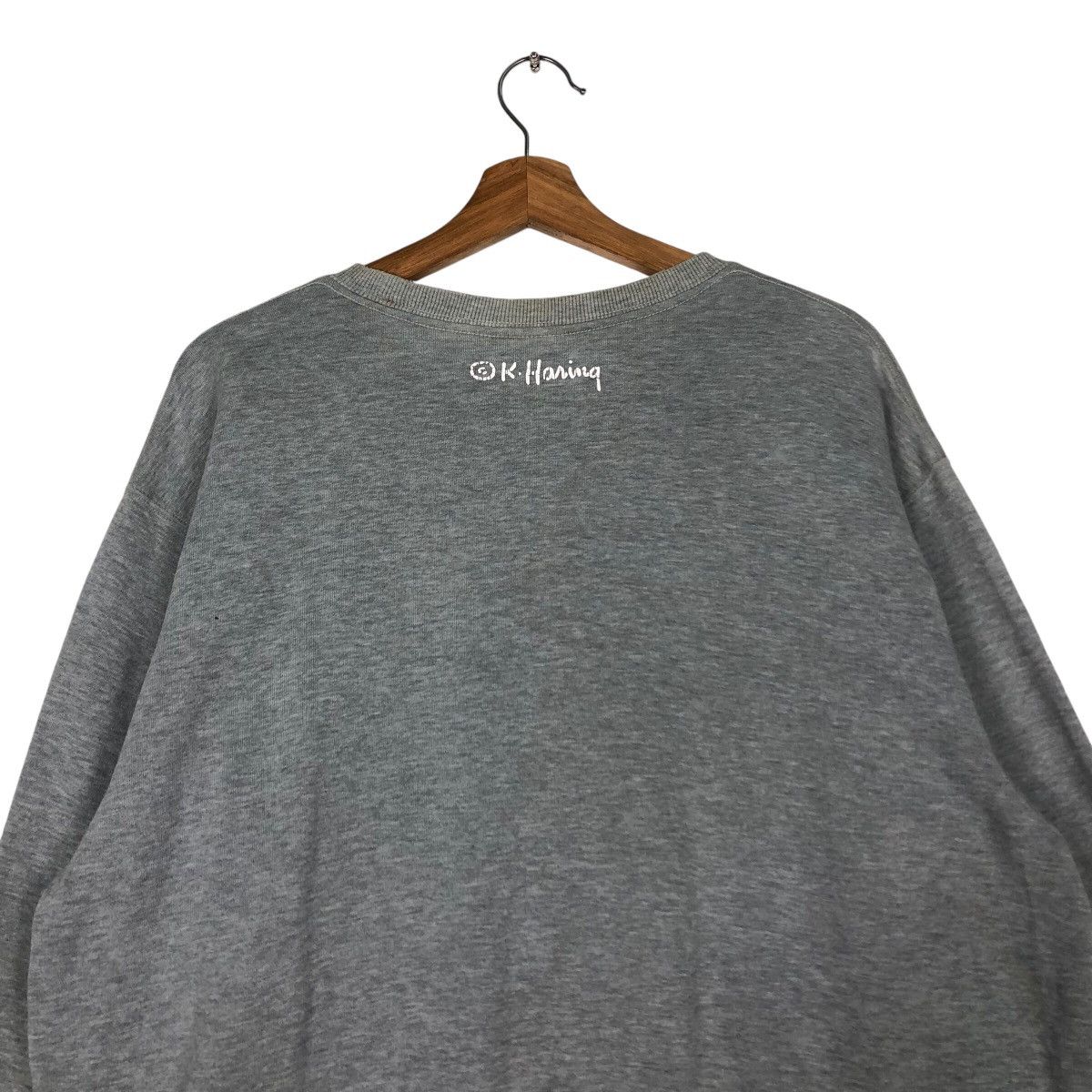 Japanese Brand 📌Vintage Sweatshirt Keith Haring Big Logo Design Size US XL / EU 56 / 4 - 9 Thumbnail