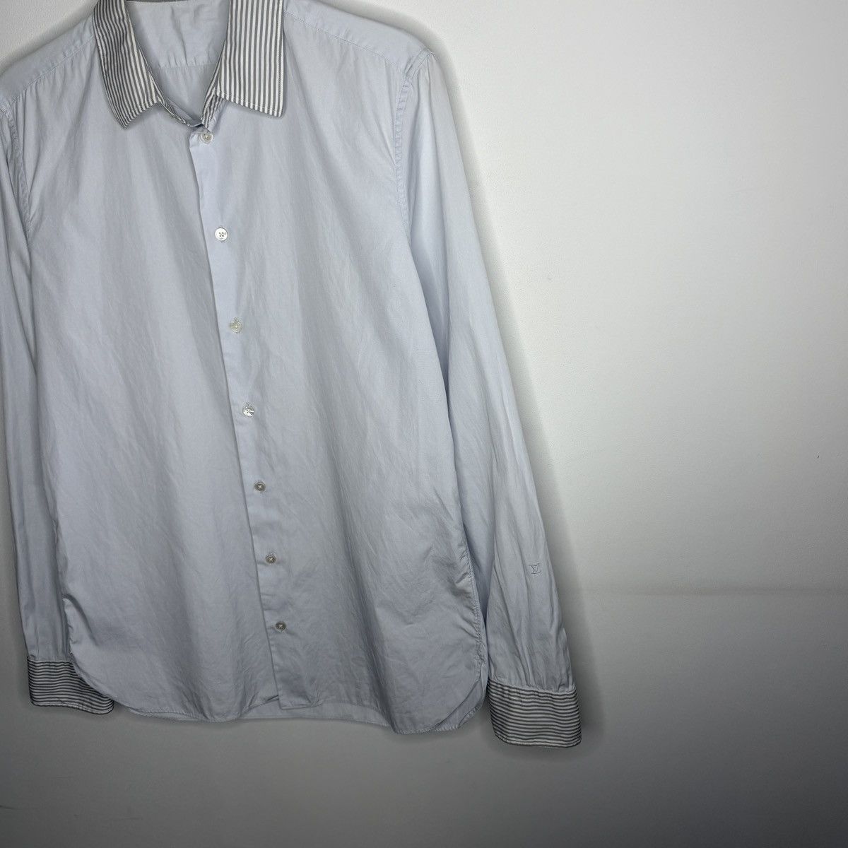 Louis Vuitton Louis Vuitton Classic Luxury Light Blue Shirt Size US M / EU 48-50 / 2 - 2 Thumbnail