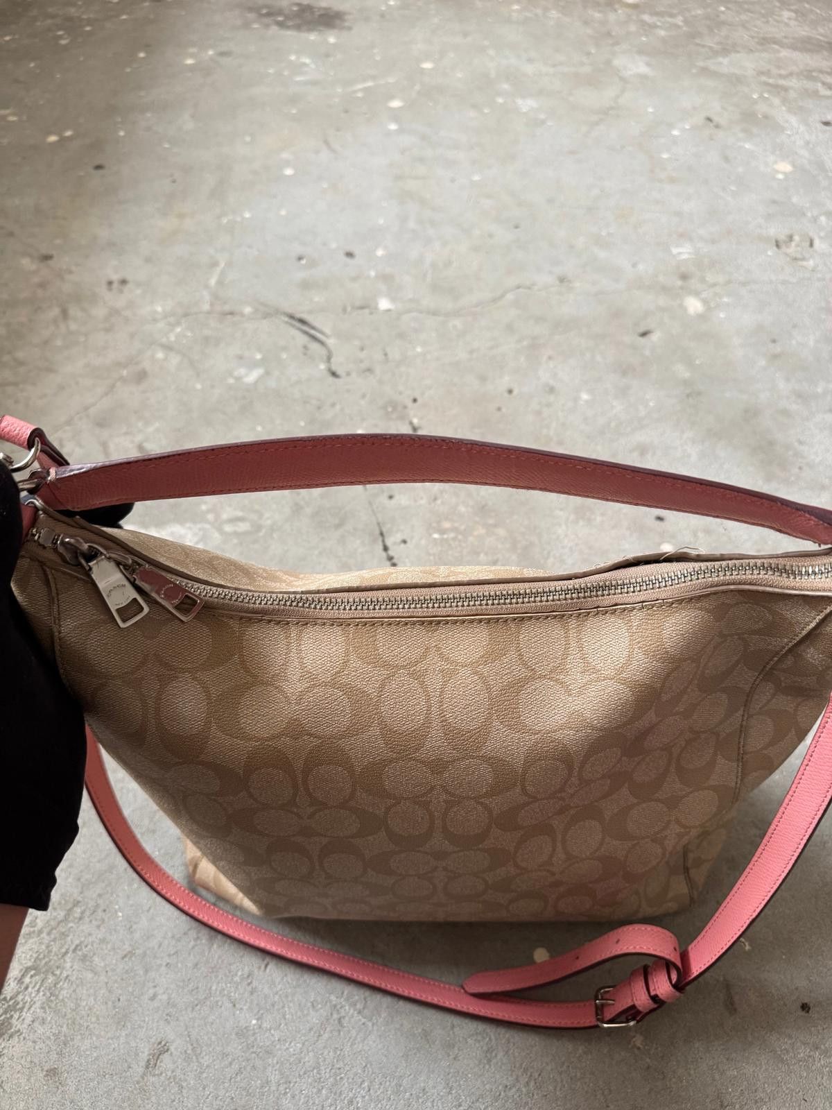 Coach Coach 2Way PVC Leather ShoulderBag Beige/Pink Size ONE SIZE - 9 Thumbnail