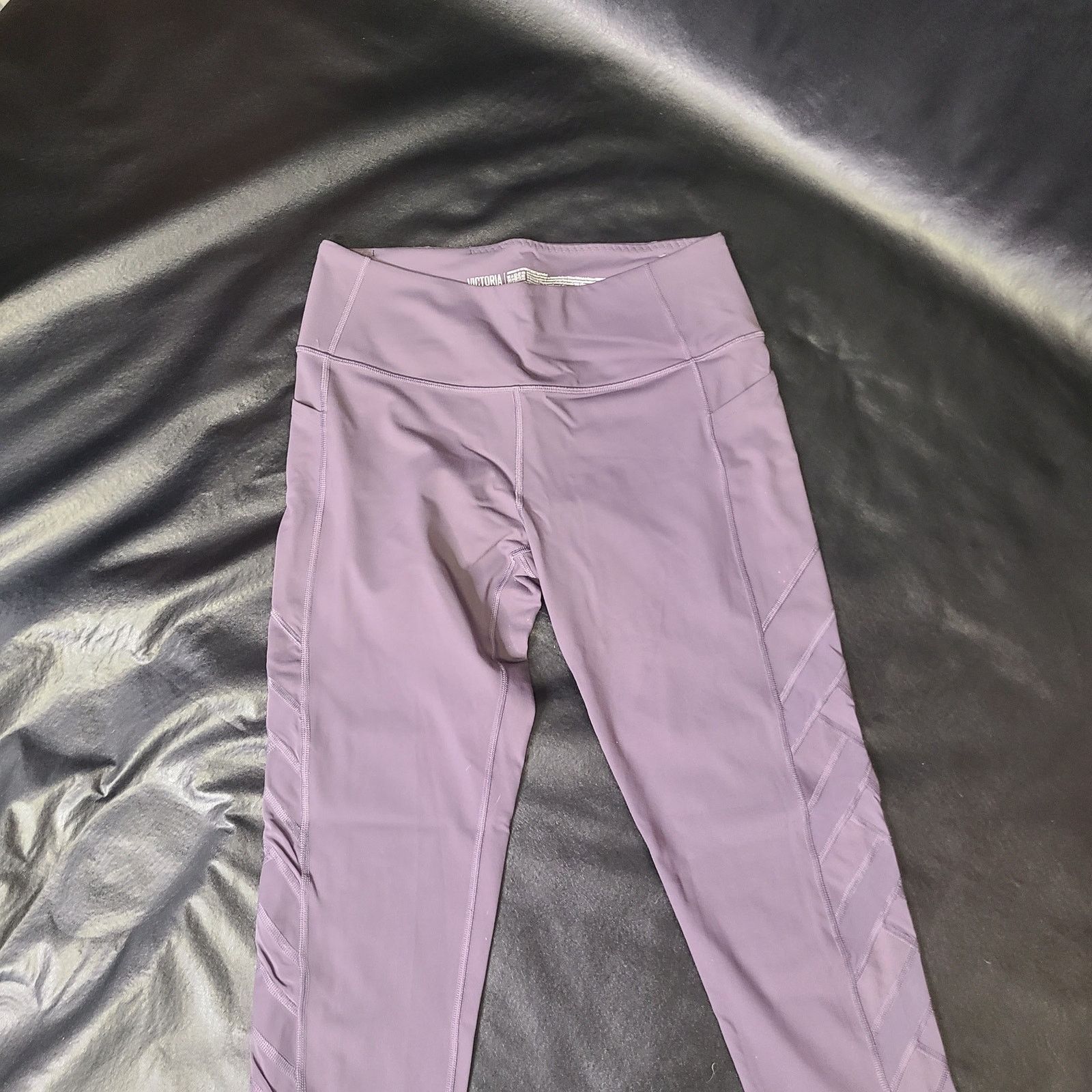 Victoria's Secret Victoria's Secret Sport Gray Leggings herringbone mesh large Size 34" / US 12 / IT 48 - 2 Thumbnail