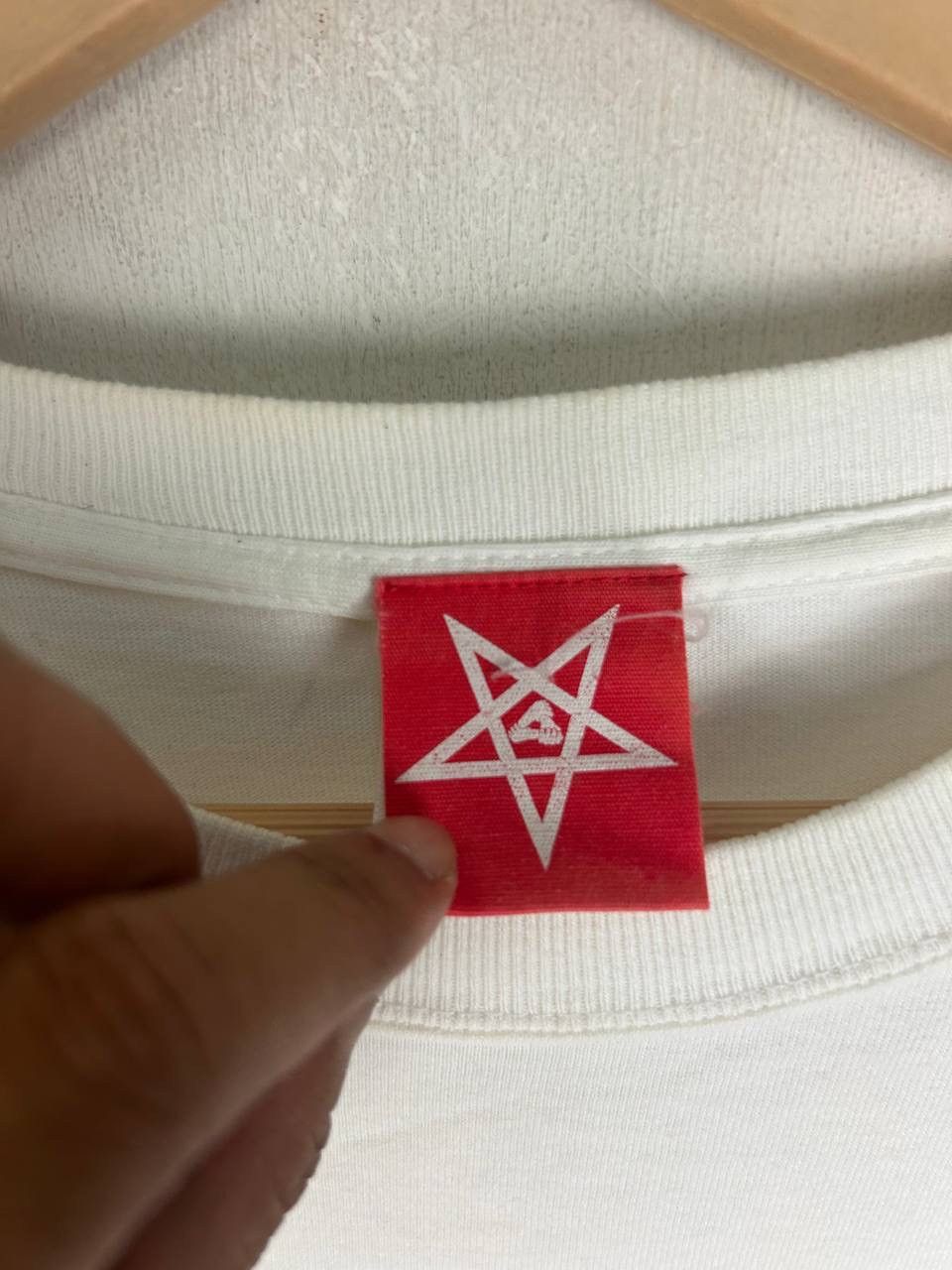 Vintage Rare Y2K Punk Anarchy Tee- “Fuck System” New World Order Skl Size US L / EU 52-54 / 3 - 5 Thumbnail