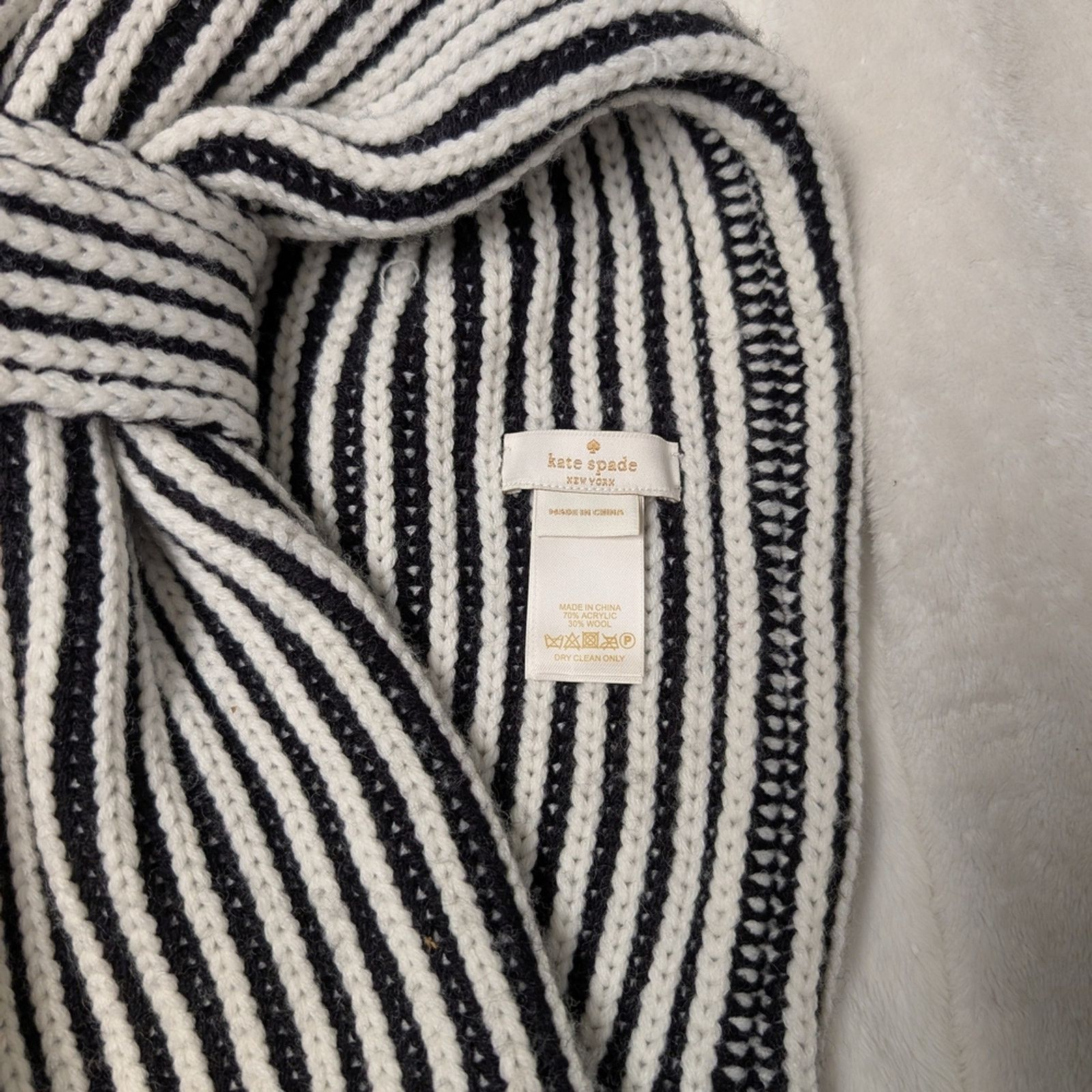 Kate Spade Kate Spade Black and Pink Striped Scarf Size ONE SIZE - 4 Thumbnail
